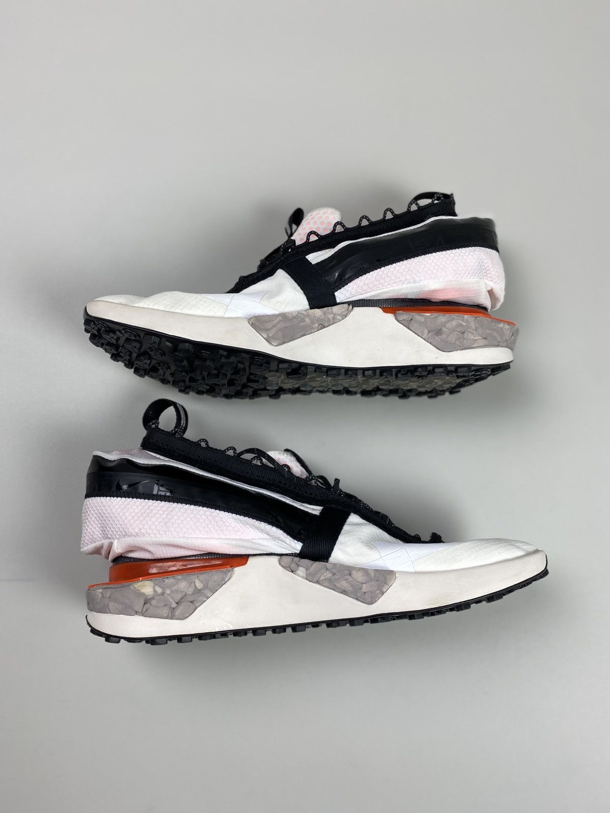 Japanese Brand Nike Ispa Drifter Gator White / Black men’s sneakers shoes Size US 9.5 / EU 42-43 - 9 Thumbnail
