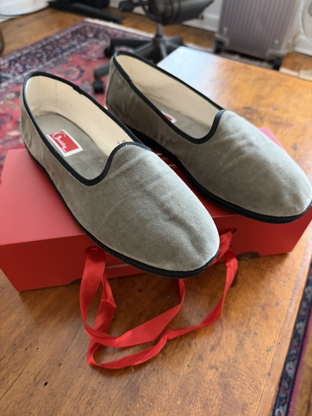 Other Gondoliera Venezia Furlane Slippers Grey Velvet Size US 9 / EU 42 - 2 Thumbnail