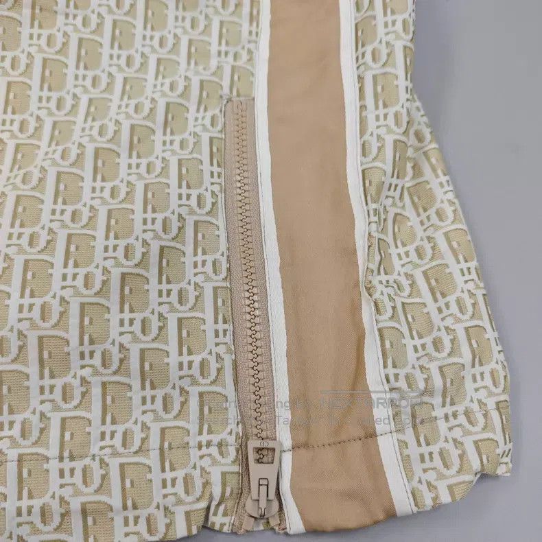 Dior Dior Khaki full logo drawstring trousers Size 25" / US 0 / IT 36 - 9 Thumbnail