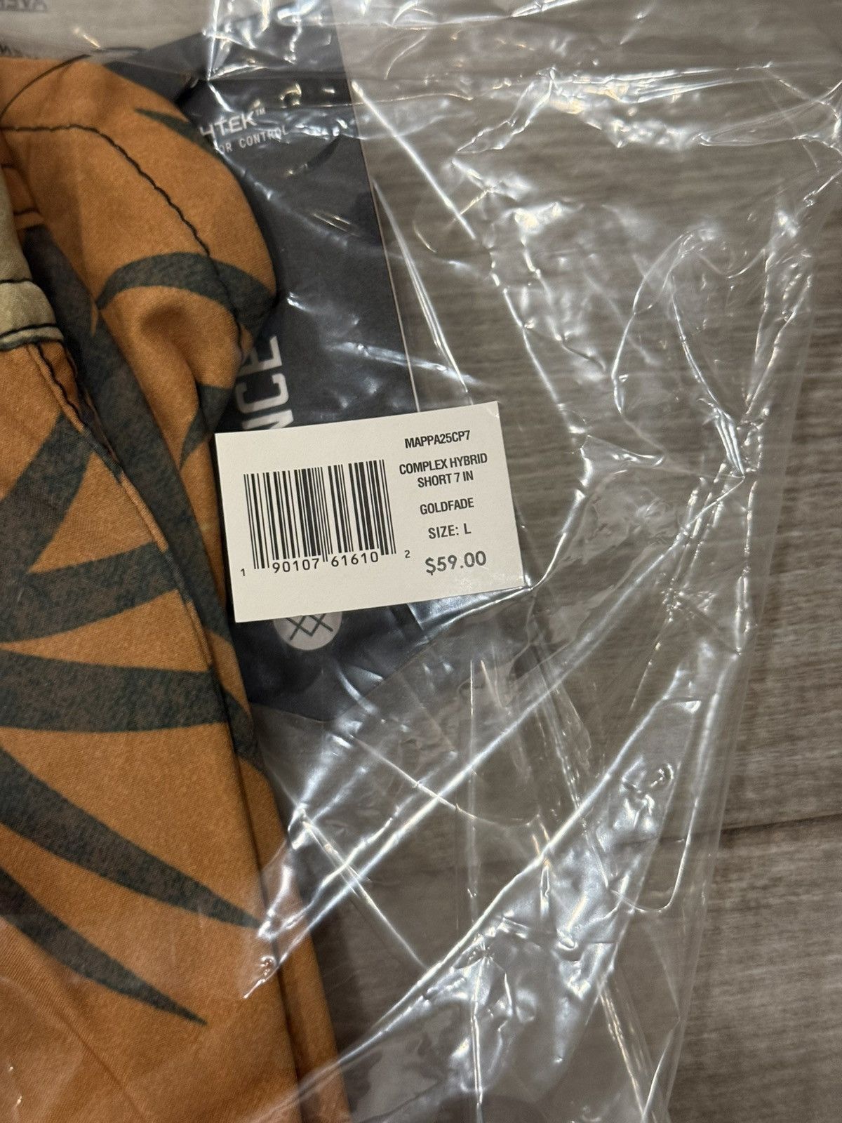 Stance Socks Stance Complex 2.0 Hybrid Short 7" Inseam GoldFade Sz Large Size US 34 / EU 50 - 9 Thumbnail