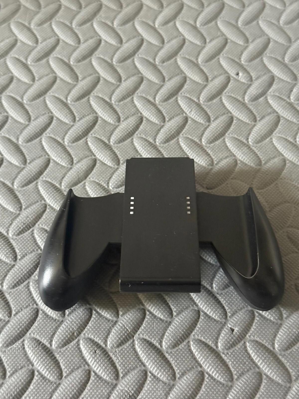 Nintendo Nintendo Switch Joy Con Comfort Grip Controller Holder Size ONE SIZE - 1 Thumbnail