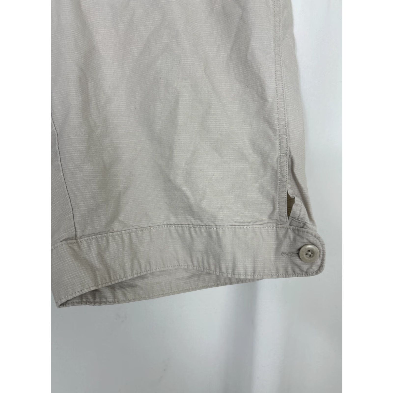 Vintage Woolrich Women Size 14 Beige Chino Shorts Elastic Waist Cotton User: Woolrich Women's Size 14 Beige Chino Shorts Elastic Waist Cotton Size 36" / US 14 / IT 50 - 4 Thumbnail