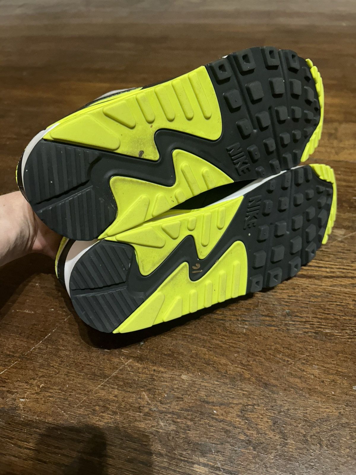 Nike Size 11 - Nike Air Max 90 2020 Volt Women’s Size US 11 / IT 41 - 8 Thumbnail