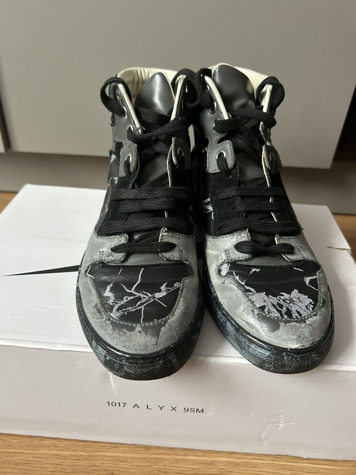 Balenciaga BALENCIAGA Size US 5 / EU 37 - 2 Thumbnail
