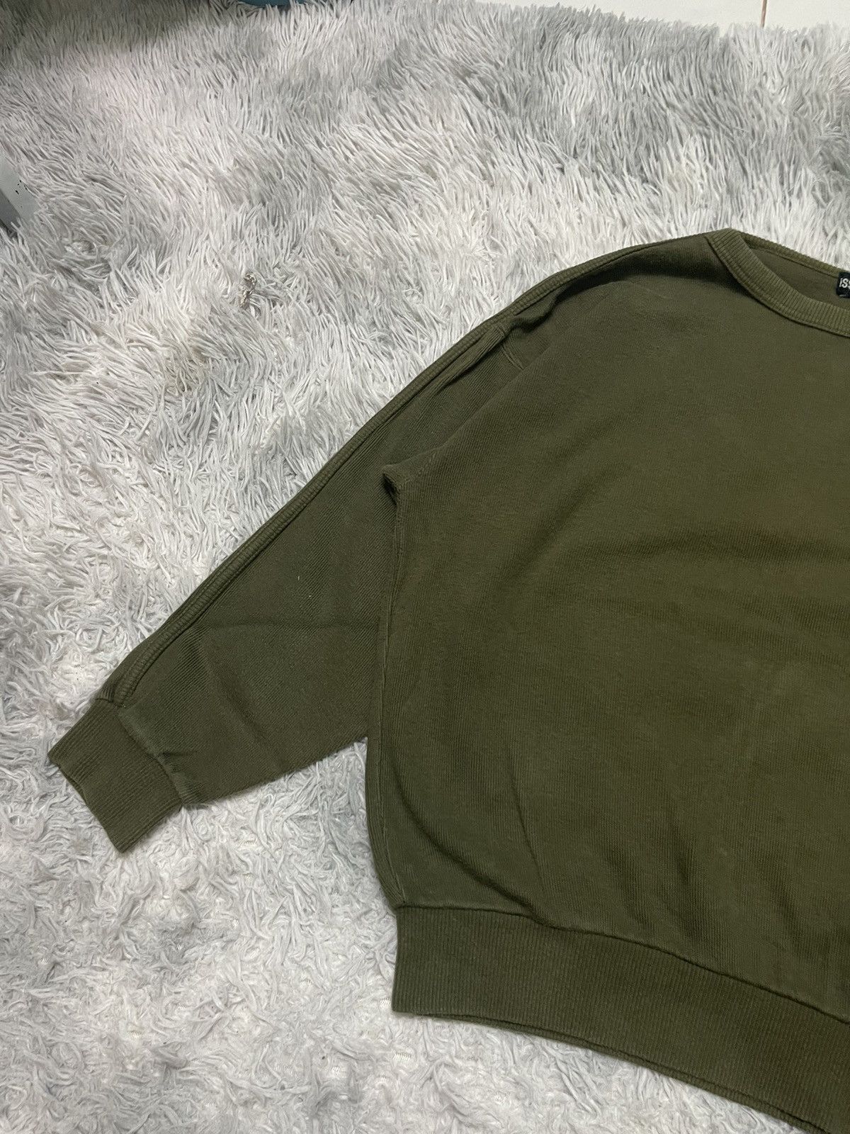 Issey Miyake 1990s ISSEY MIYAKE FADED EARTH TONE FOREST GREEN CREWNECK Size US L / EU 52-54 / 3 - 5 Thumbnail