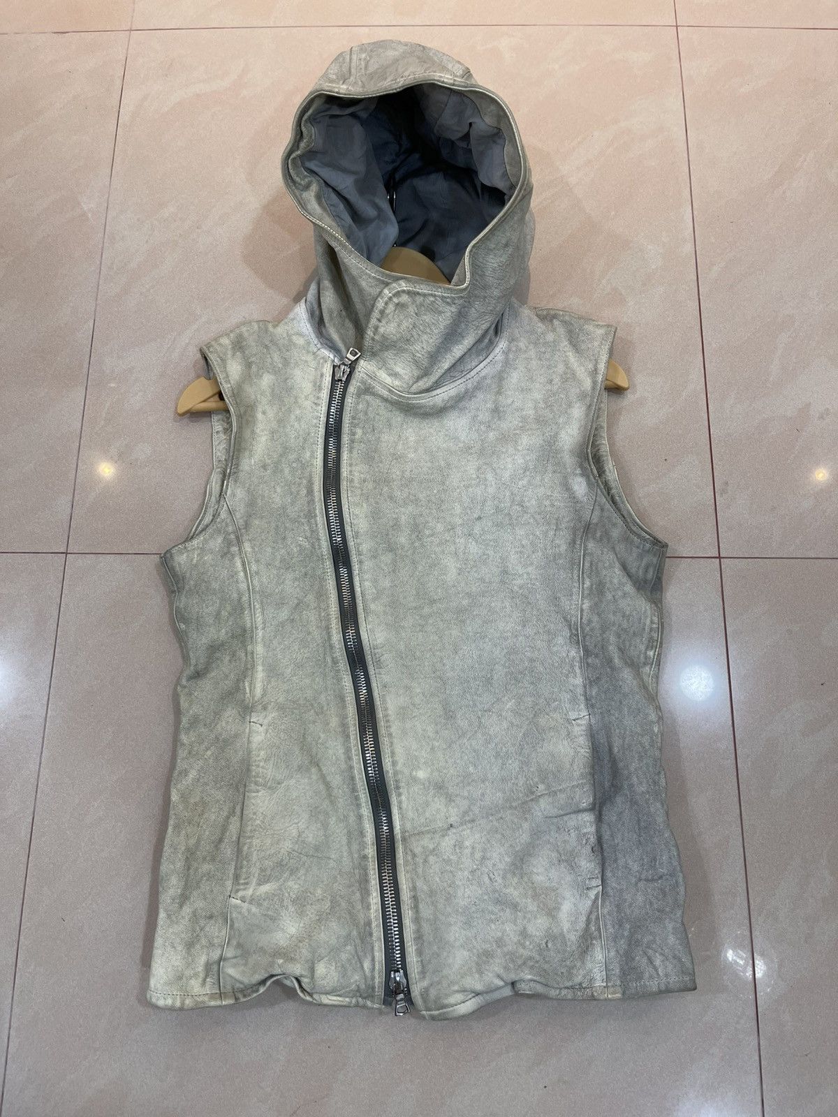 Isamu Katayama Backlash ISAMU KATAYAMA BACKLASH Vest Hoodie Leather Size US M / EU 48-50 / 2 - 9 Thumbnail