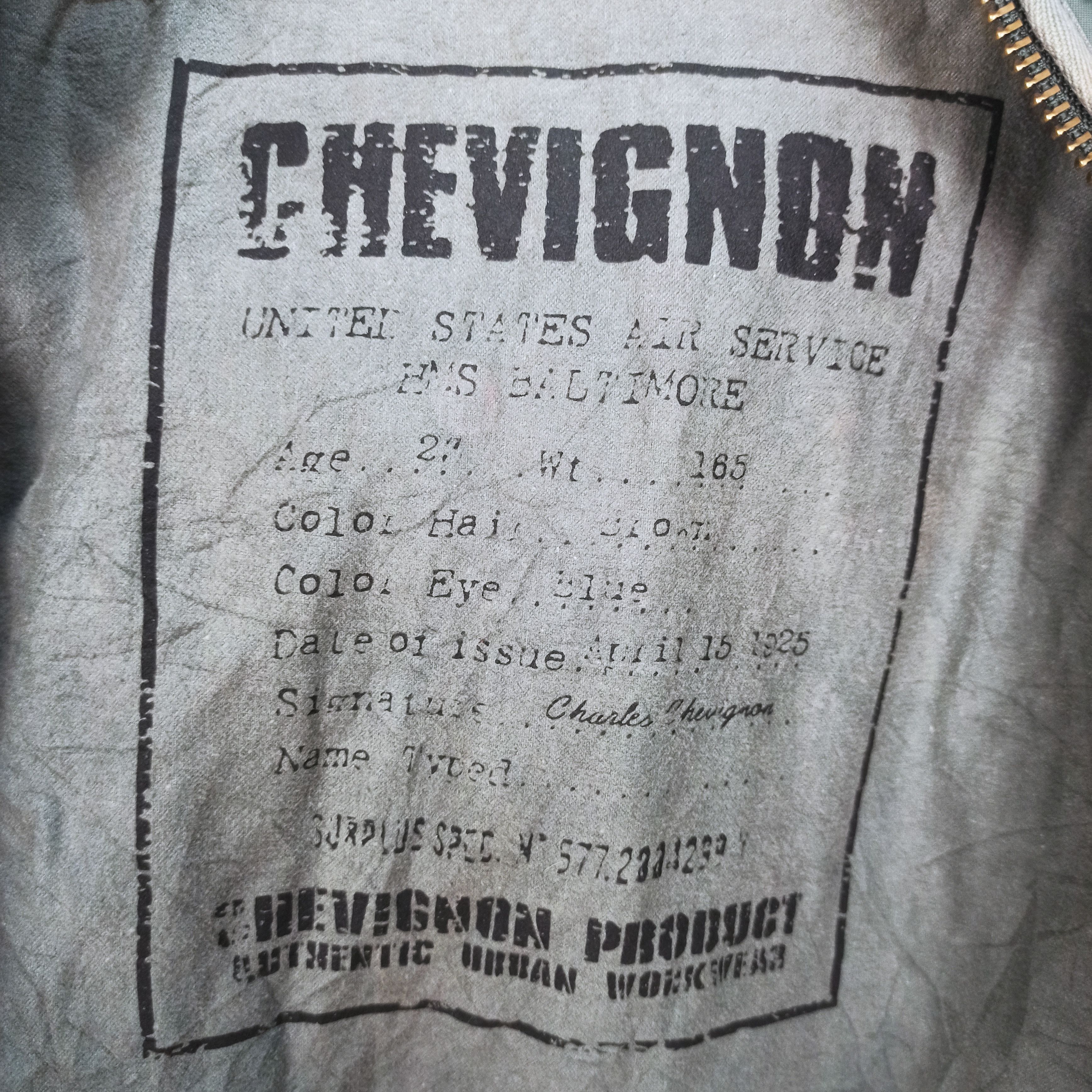 14th Addiction Vintage Chevignon Nylon Jacket Hoodie Fur Style LGB Size US L / EU 52-54 / 3 - 15 Thumbnail