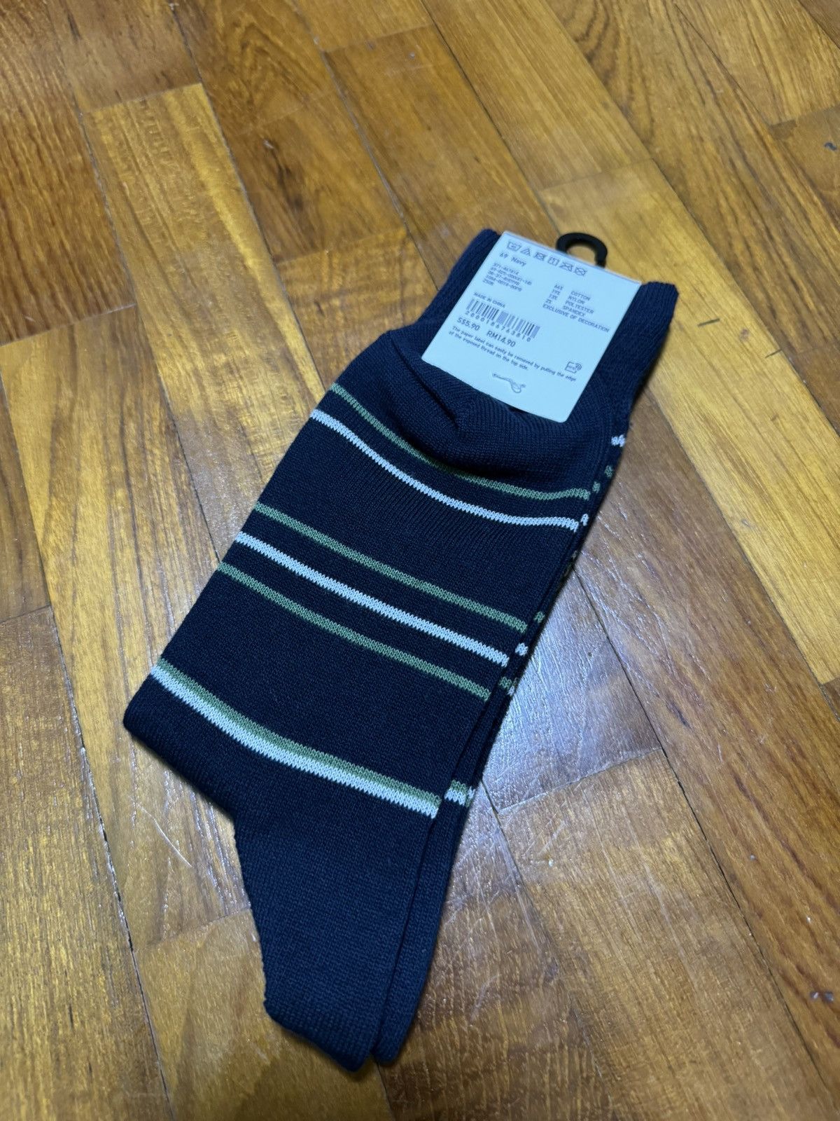 JW Anderson × Japanese Brand × Uniqlo JW Anderson x Uniqlo Socks SS24 Size 26 - 4 Thumbnail