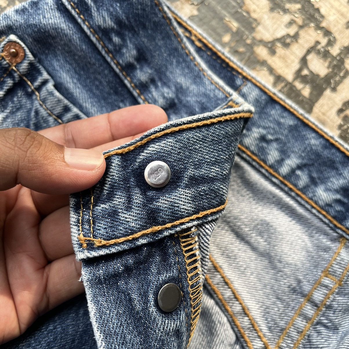 Levi's Vintage 90s Levi’s 501 Jeans – Stonewash 0115 Size US 30 / EU 46 - 4 Thumbnail