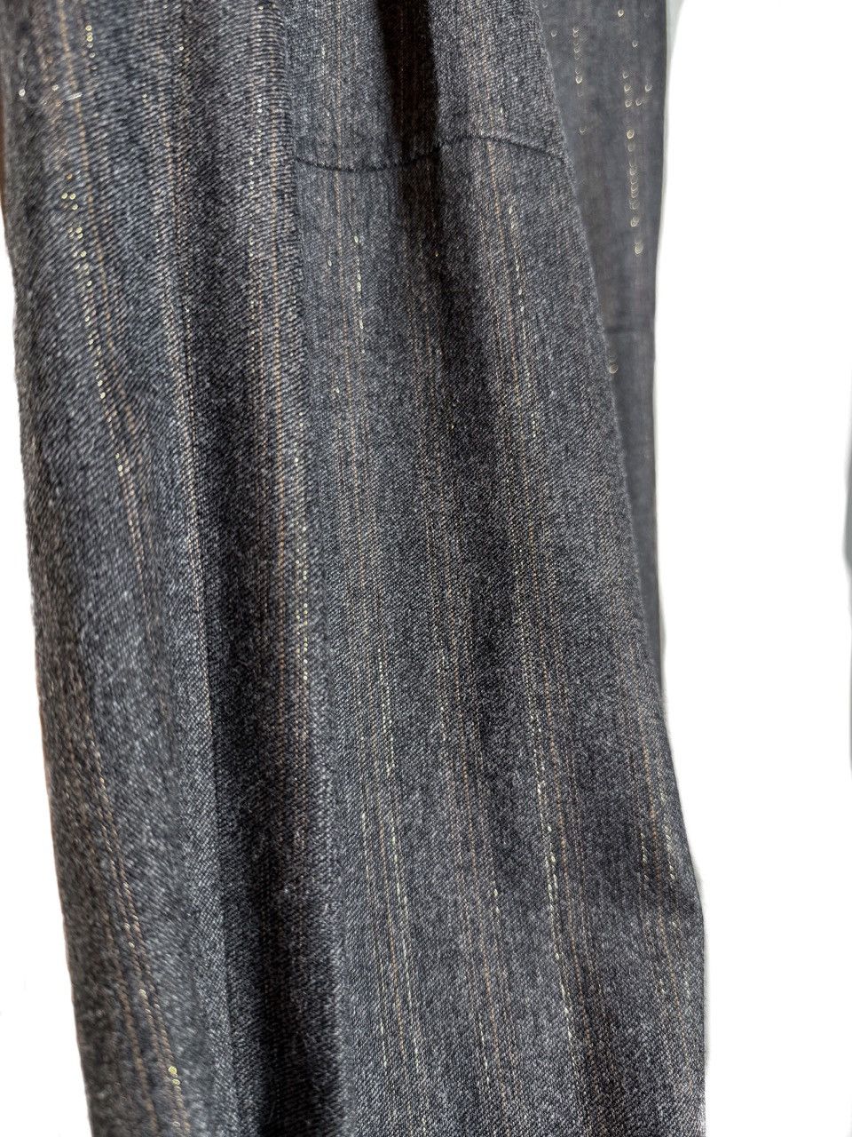 Brunello Cucinelli Brunello Cucinelli Grey Metallic Pinstripe Elastic Trousers Size 26" / US 2 / IT 38 - 7 Thumbnail