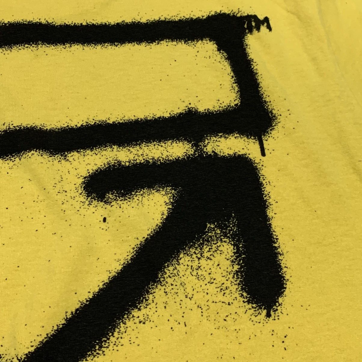 Off-White Off White Small Graffiti Arrows Yellow Tee Virgil Abloh Size US S / EU 44-46 / 1 - 4 Thumbnail
