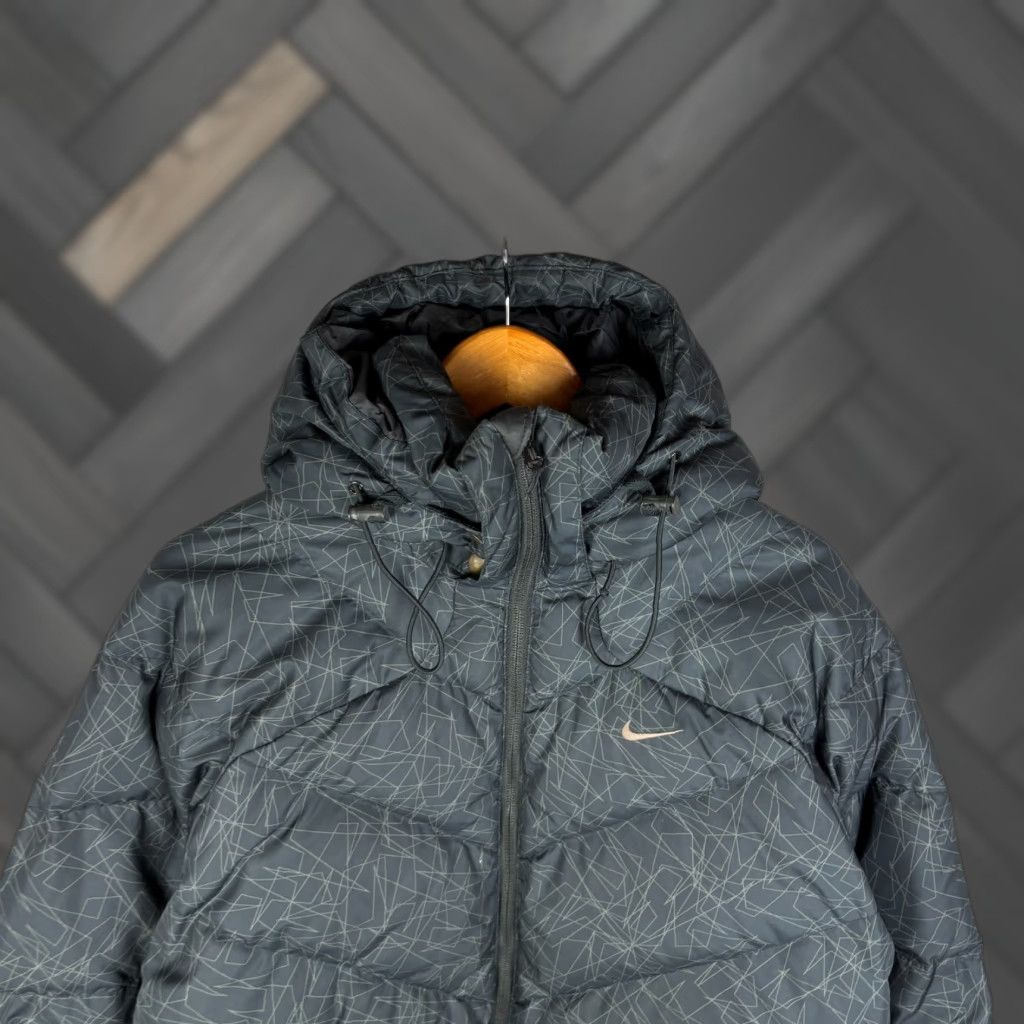 Nike Nike Down Jacket Puffer Blue Polyester Size L Men’s Vintage Jacket Size US L / EU 52-54 / 3 - 1 Thumbnail