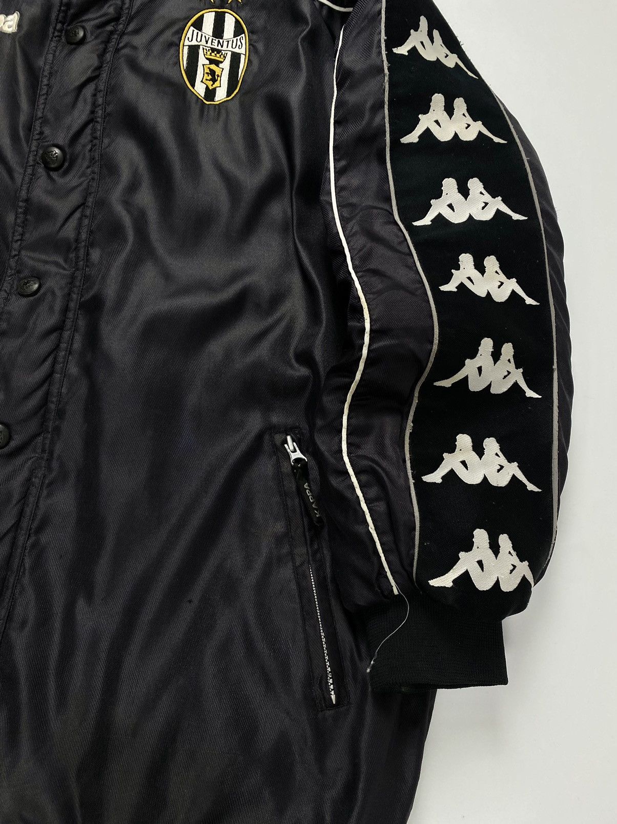 Kappa 🚨 Kappa GArA Juventus vintage 1996 jacket coat zip black Size US L / EU 52-54 / 3 - 7 Thumbnail