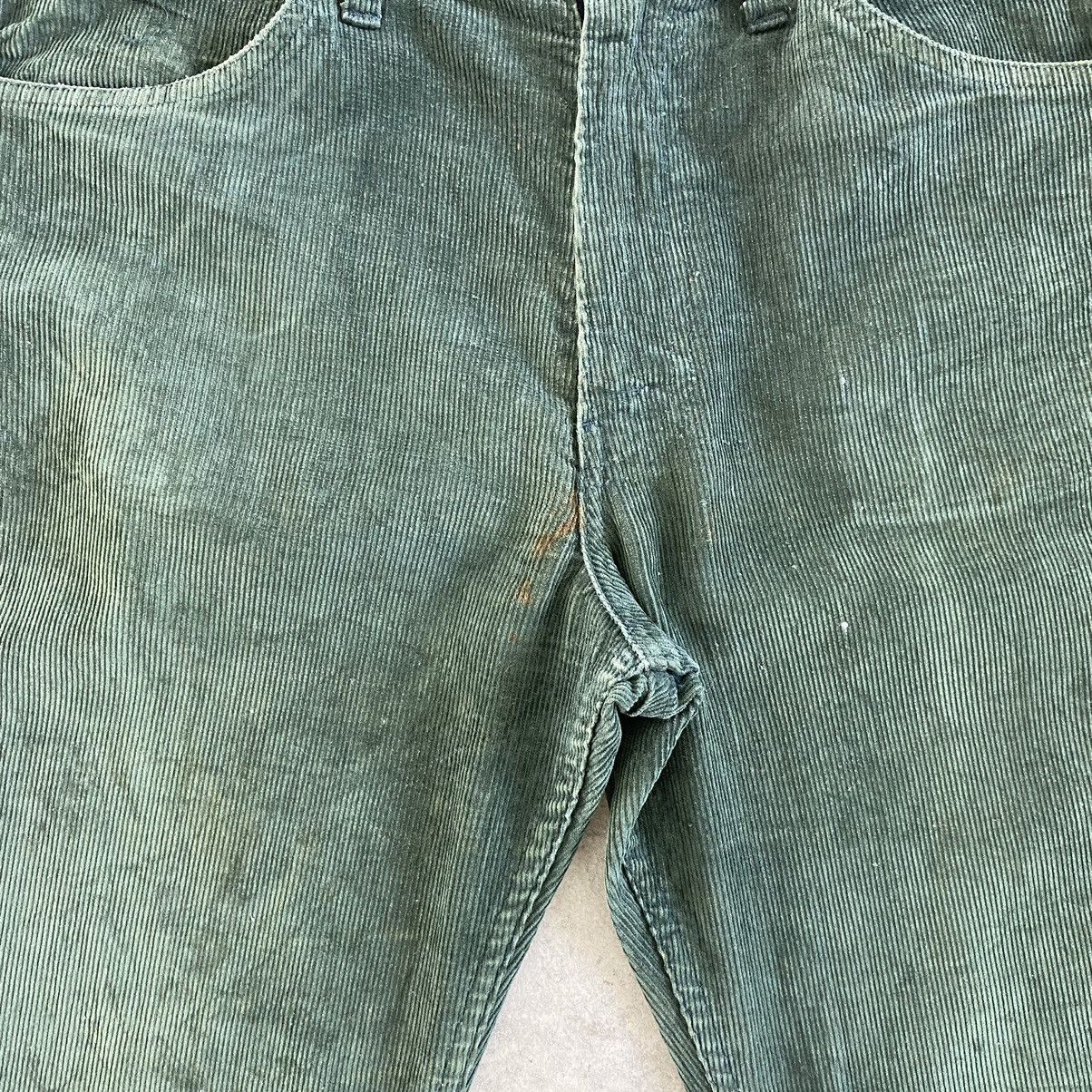 Levi's Vintage 1973 Levis 646 Faded Green Corduroy Flared Jeans Size US 31 - 7 Thumbnail