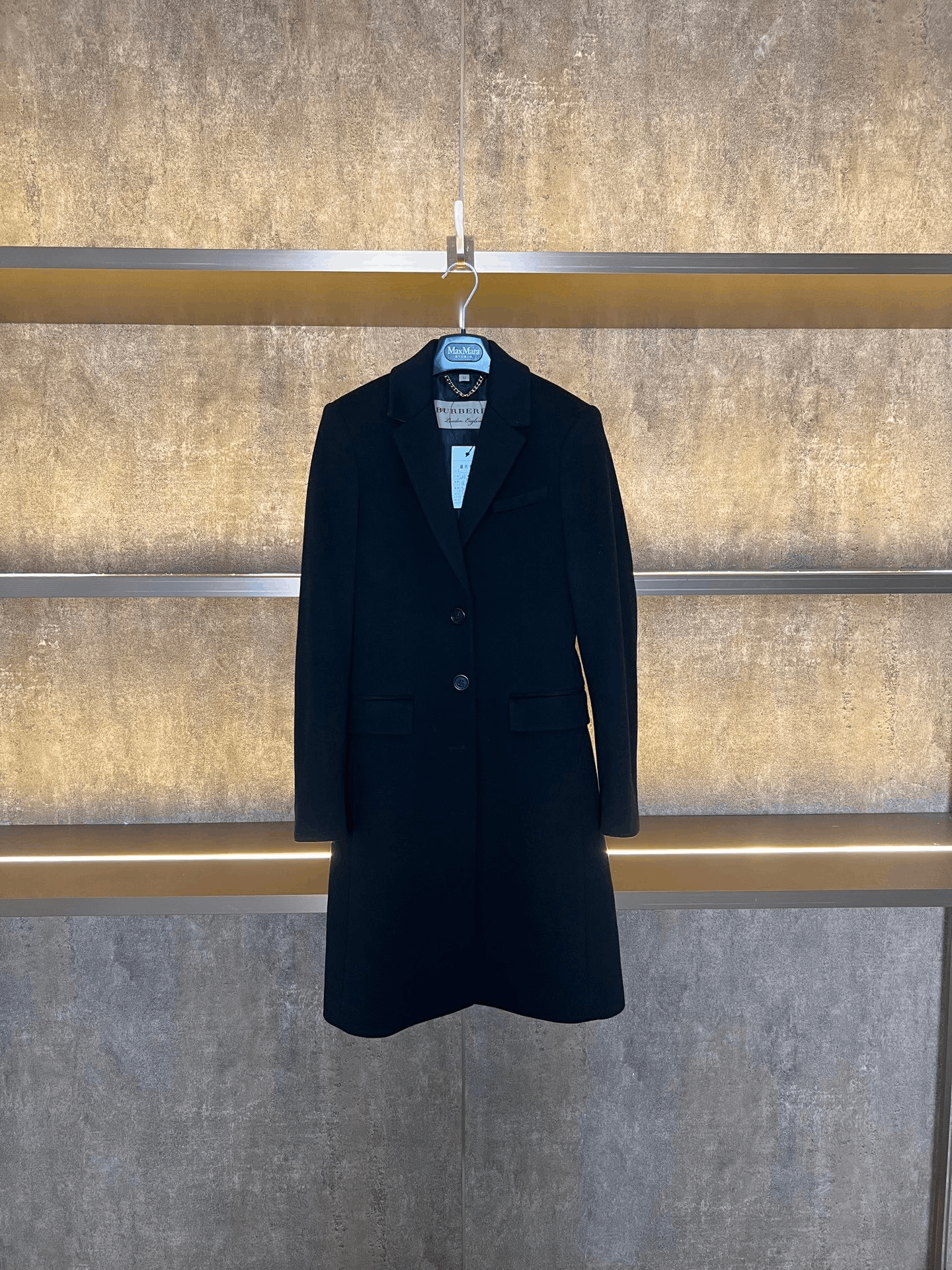 Burberry Burberry Coat L Women Size L / US 10 / IT 46 - 1 Thumbnail