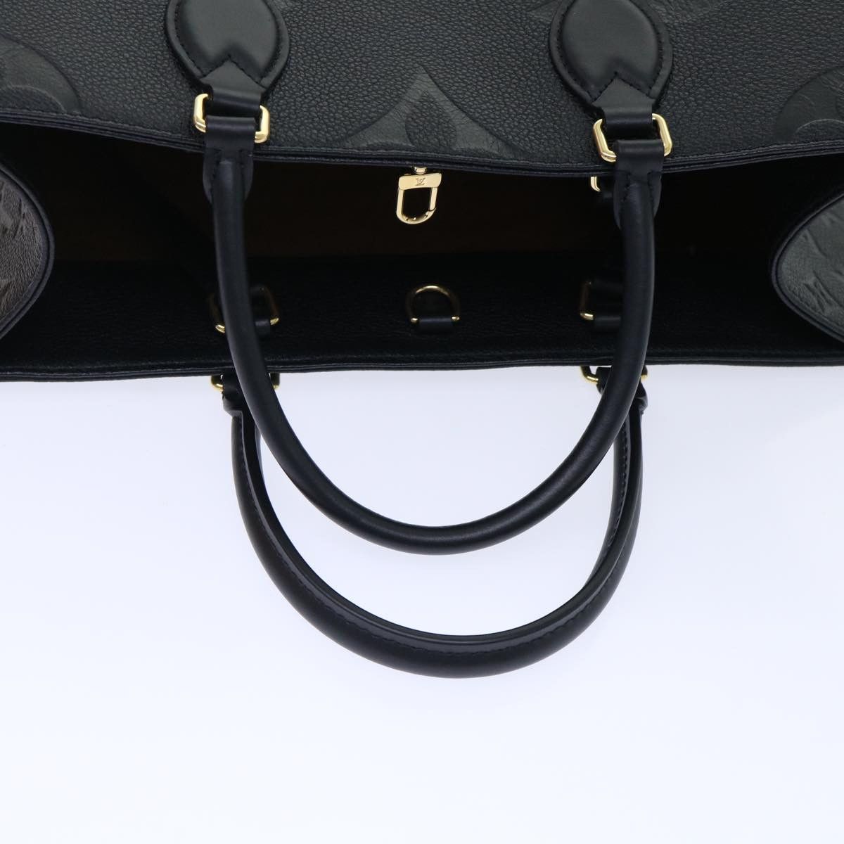 Louis Vuitton LOUIS VUITTON Monogram Empreinte On The Go MM Bag Black Size ONE SIZE - 7 Thumbnail