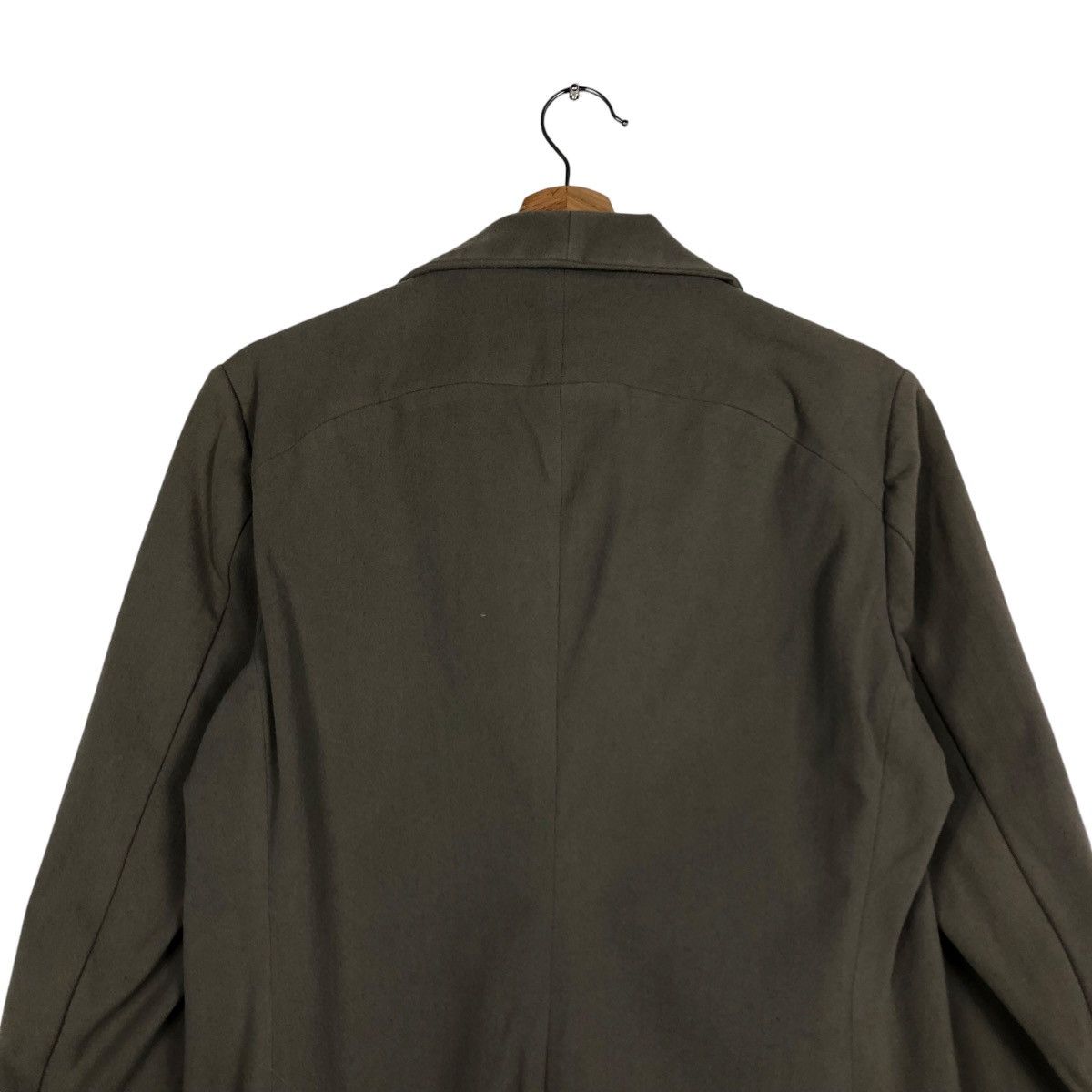 Kazuyuki Kumagai Attachment 🔥CASUAL COATS JACKETS BUTTON KAZUYUKI KUMAGAI ATTACHMENT Size US S / EU 44-46 / 1 - 9 Thumbnail