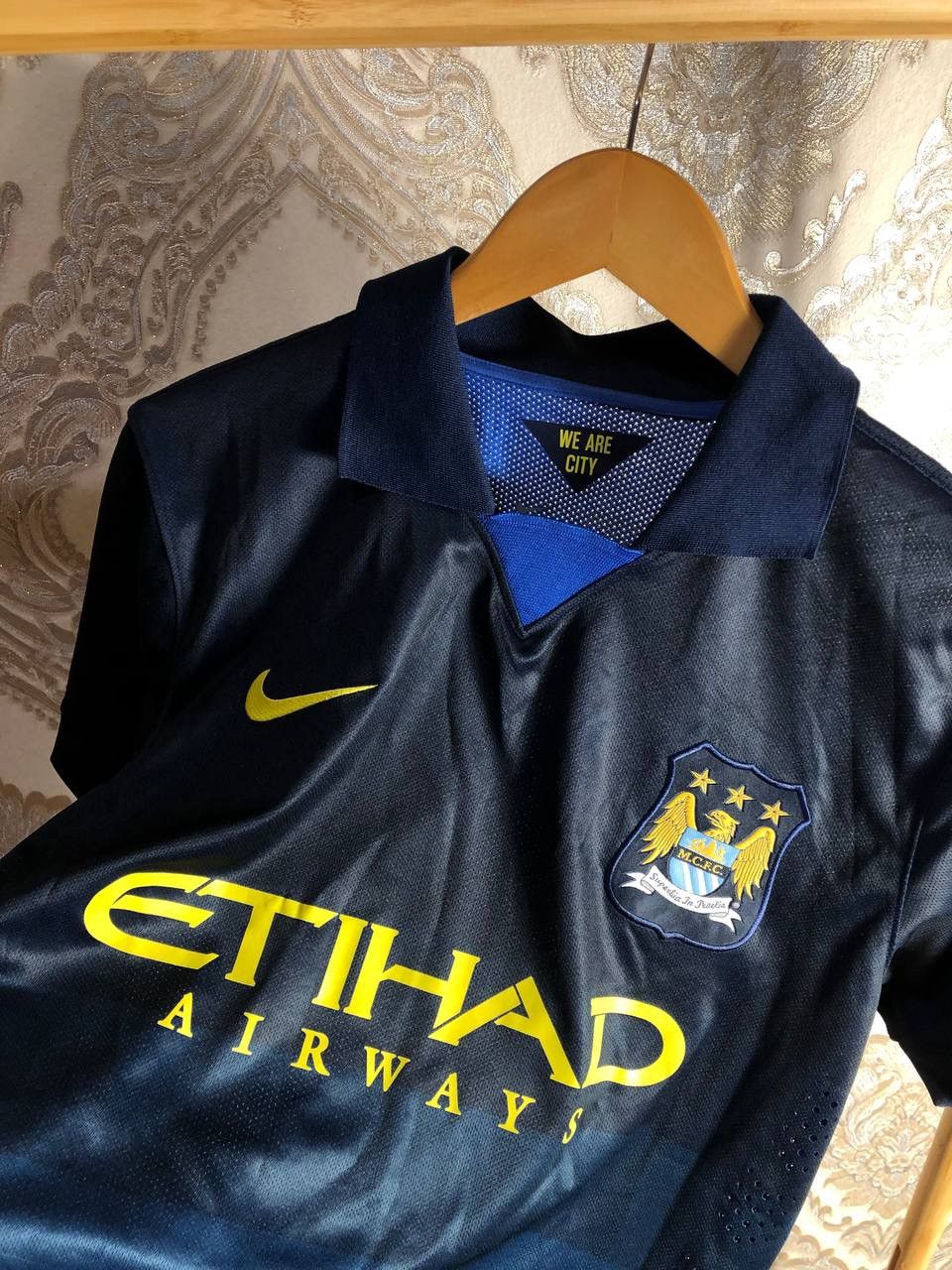 Nike VINTAGE NIKE FC MANCHESTER CITY ENGLAND SOCCER JERSEY RETRO Size US M / EU 48-50 / 2 - 2 Thumbnail