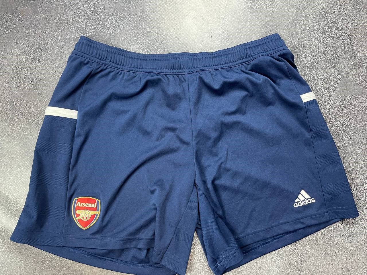 Arsenal London Football Soccer Shorts size L