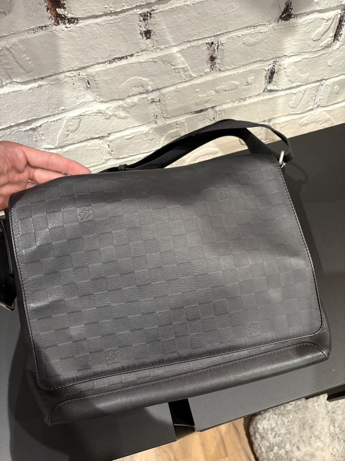 Louis Vuitton Louis Vuitton Bag Size ONE SIZE - 4 Thumbnail