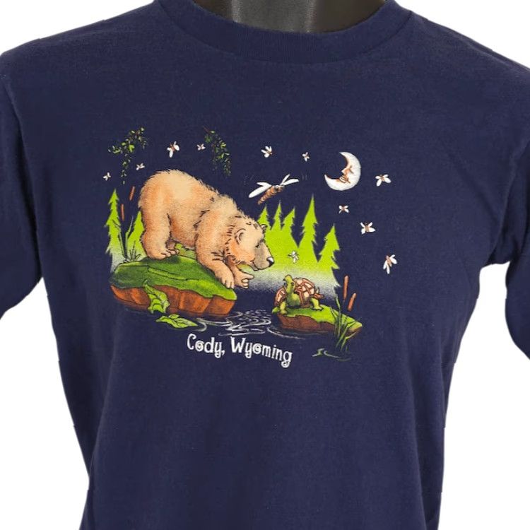 Fruit Of The Loom VINTAGE Cody Wyoming T Shirt Mens Size XS Blue Y2K Grizzly Bear Turtle Moon Size US XS / EU 42 / 0 - 2 Thumbnail
