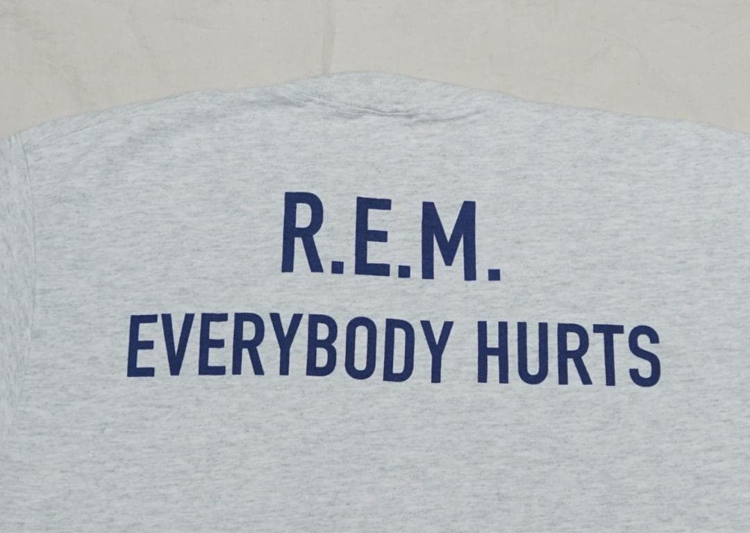 Vintage 90‘s R.EM. "Everybody Hurts" ビンテージ Tシャツ Size US M / EU 48-50 / 2 - 4 Thumbnail