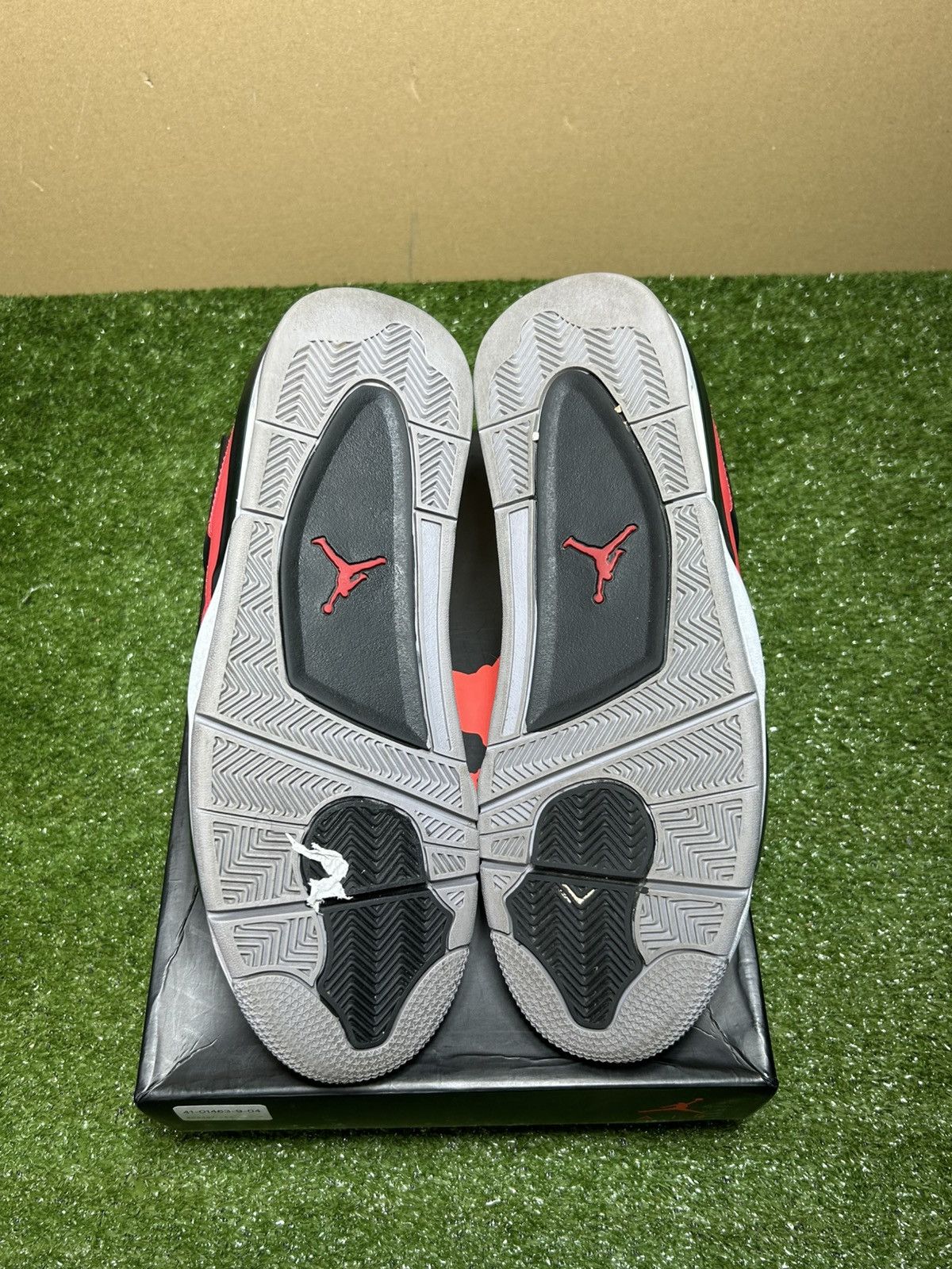 Jordan Brand Jordan 4 toro bravo 2013 Size US 12 / EU 45 - 9 Thumbnail