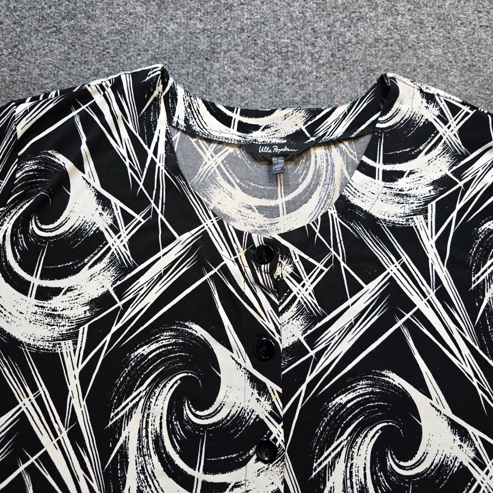 Vintage VINTAGE Ulla Popken Top Womens 32 Black Artsy Abstract 3/4 Sleeve Casual Shirt Womens Plus 32 Black Art Theme Stretch Size XXS / US 00 / IT 34 - 2 Thumbnail
