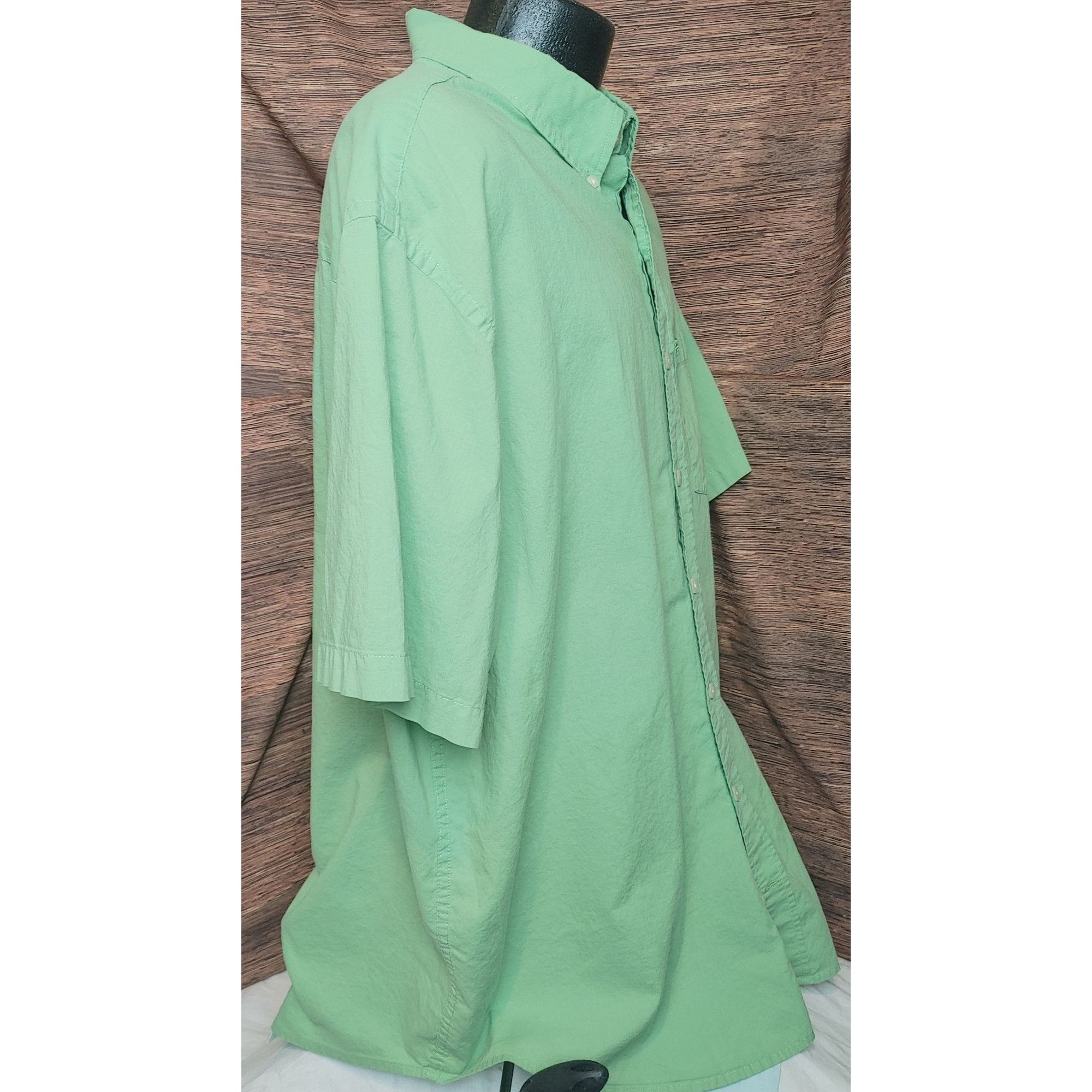 Izod Izod Green Short Sleeve Button-Up Shirt 1XL Size US XL / EU 56 / 4 - 2 Thumbnail