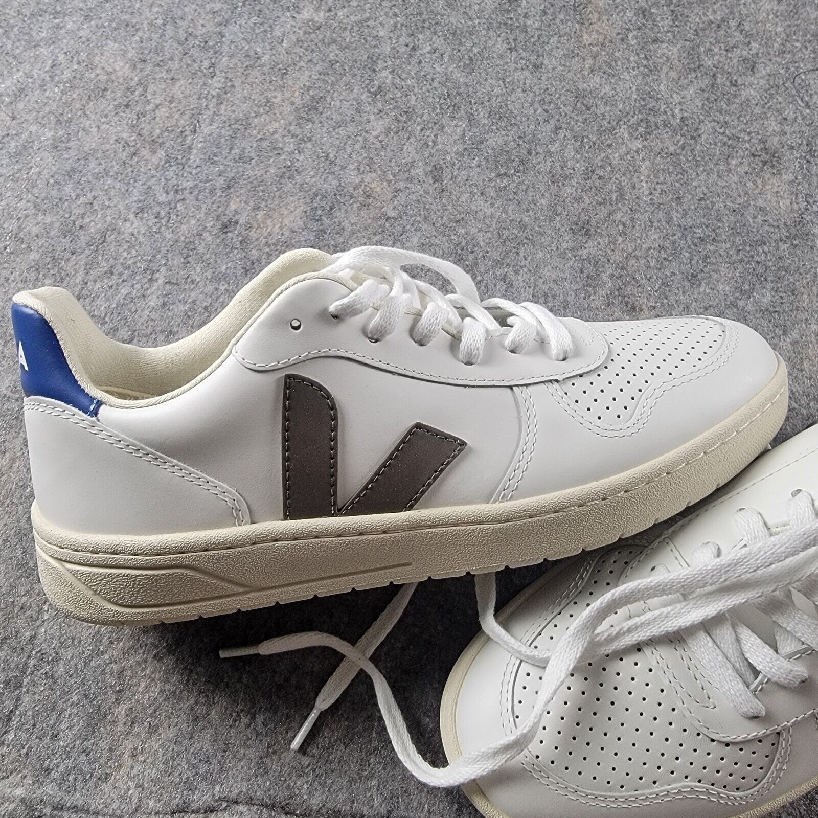 Veja Veja Leather Extra White Kaki Indigo Sneakers VX022283B Size US 8 / EU 41 - 5 Thumbnail