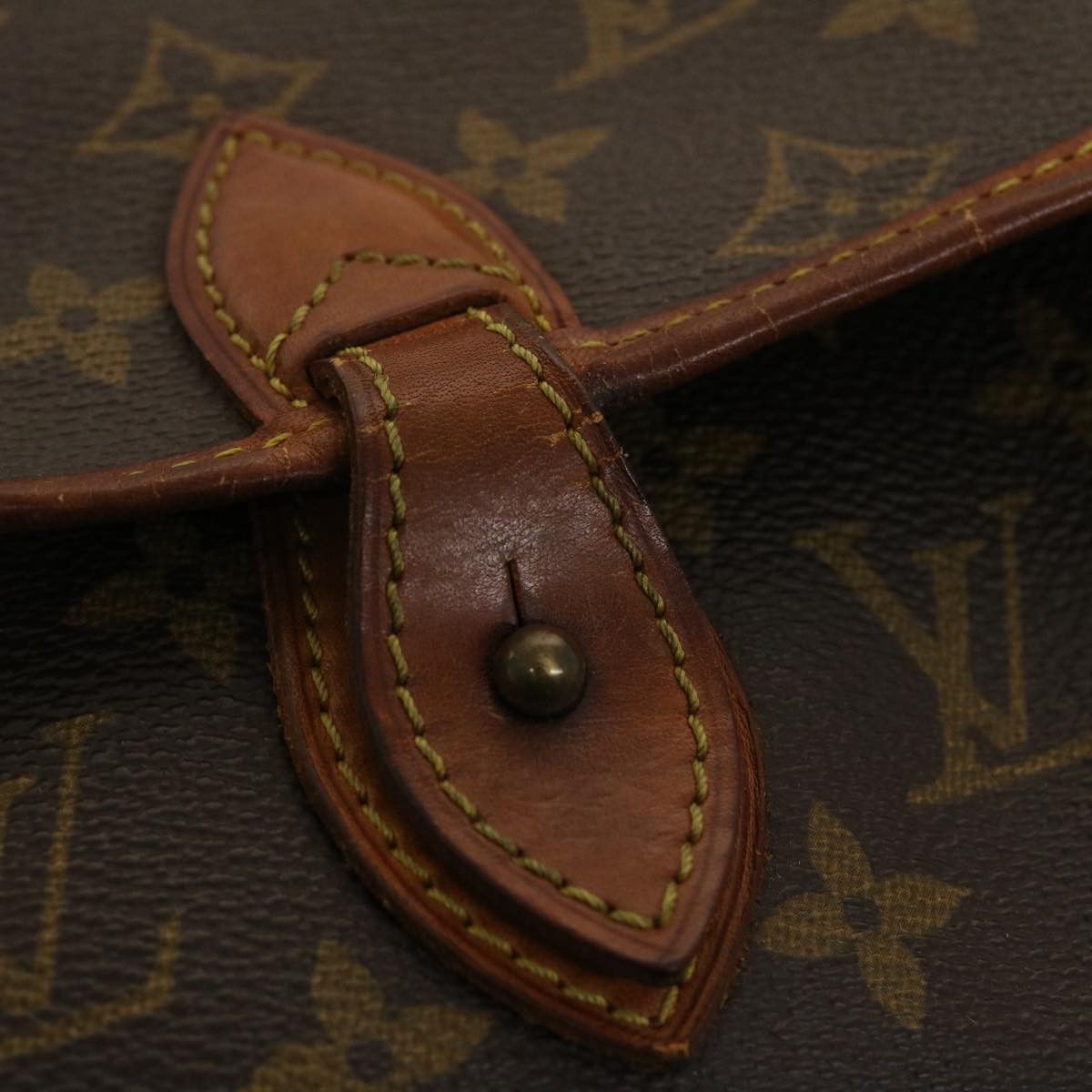 Louis Vuitton LOUIS VUITTON Monogram Gibeciere MM Shoulder Bag M42247 Size ONE SIZE - 10 Thumbnail