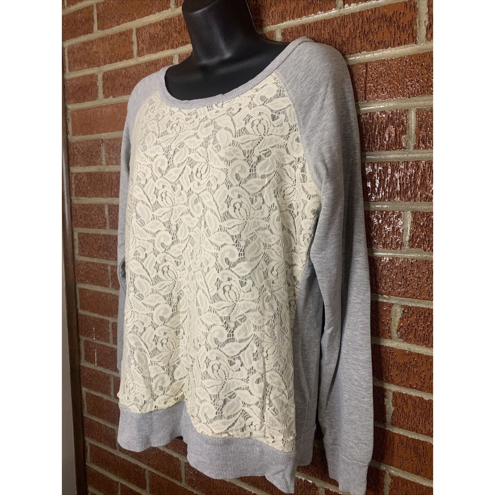 Other Maria Gabrielle Womens Pullover Sweatshirt Gray Lace Medium Size M / US 6-8 / IT 42-44 - 2 Thumbnail