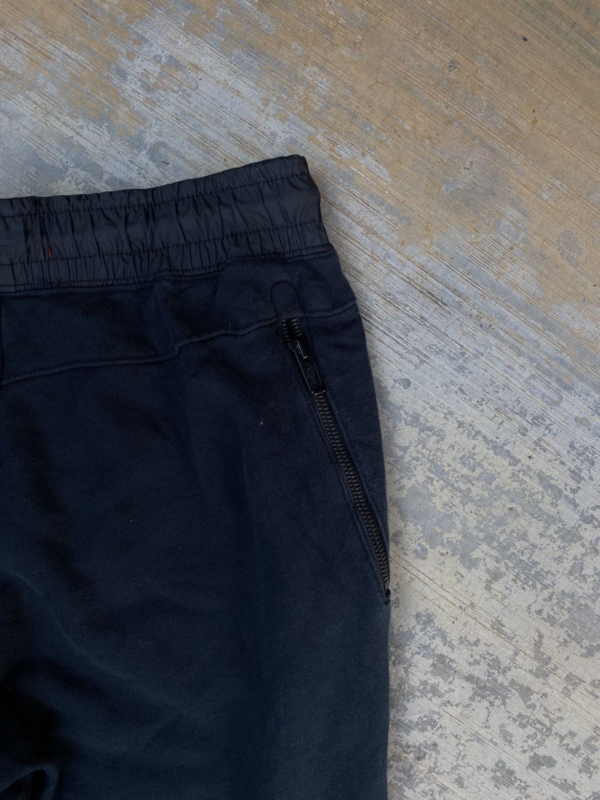 NBA × Nike × Vintage Vintage Nike Cavaliers Basketball Sweatpants NBA Size US 29 - 5 Thumbnail