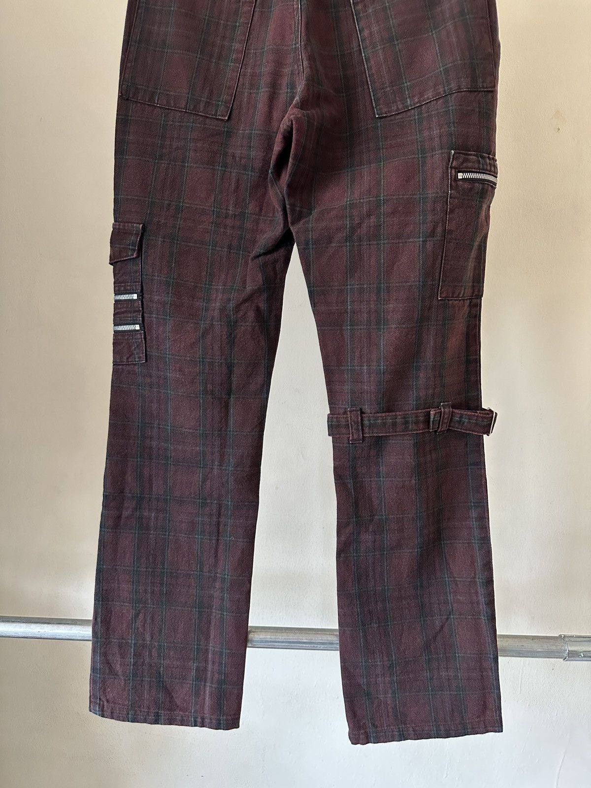 Japanese Brand 1990s Japanese Brand reats Tailor Bondage Cargo Pant Size US 30 / EU 46 - 9 Thumbnail