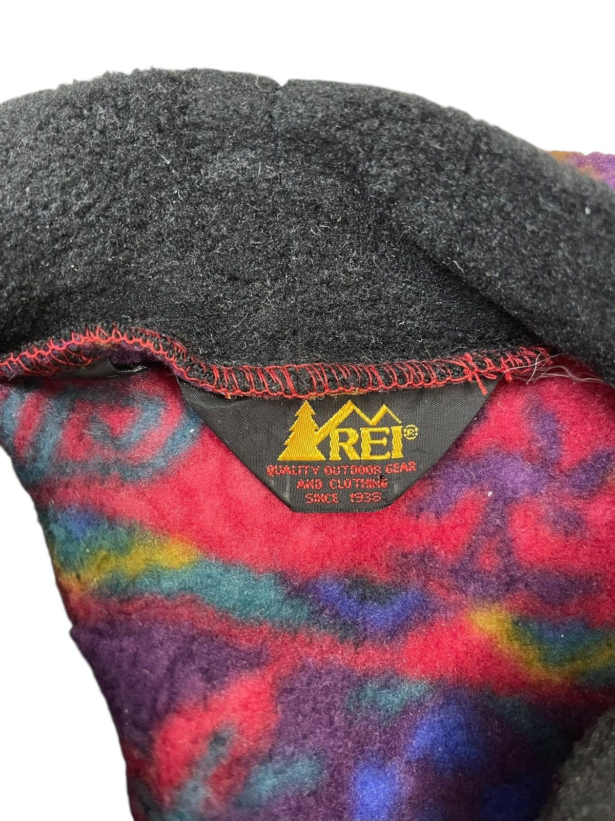Rei Vintage Rei Polartec Aztec Bucket hat Streetwear Size ONE SIZE - 7 Thumbnail