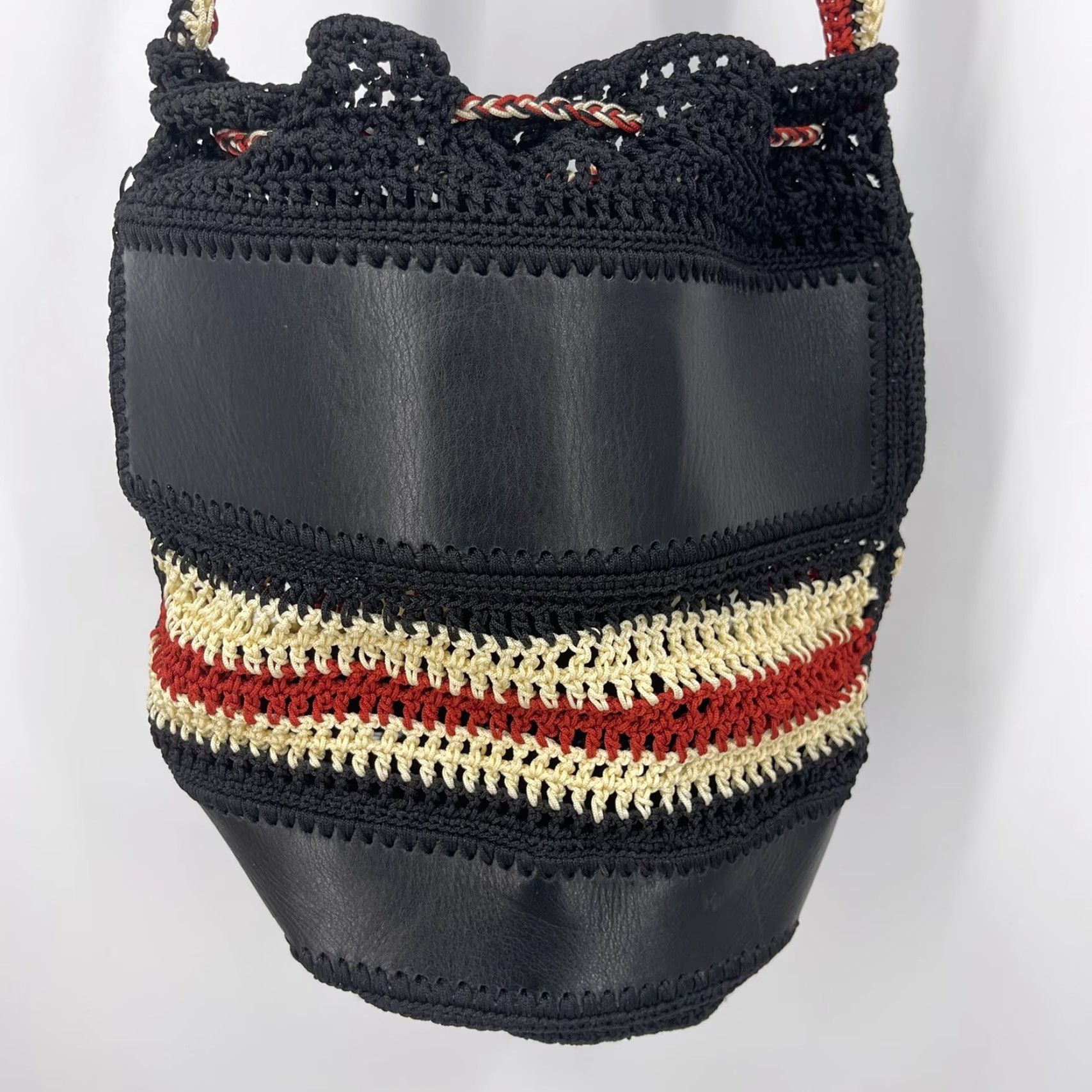 Cleobella CLEOBELLA Fringe Purse Tasseled Woven Bucket Bag Beaded Handles Boho Purse Size ONE SIZE - 3 Thumbnail