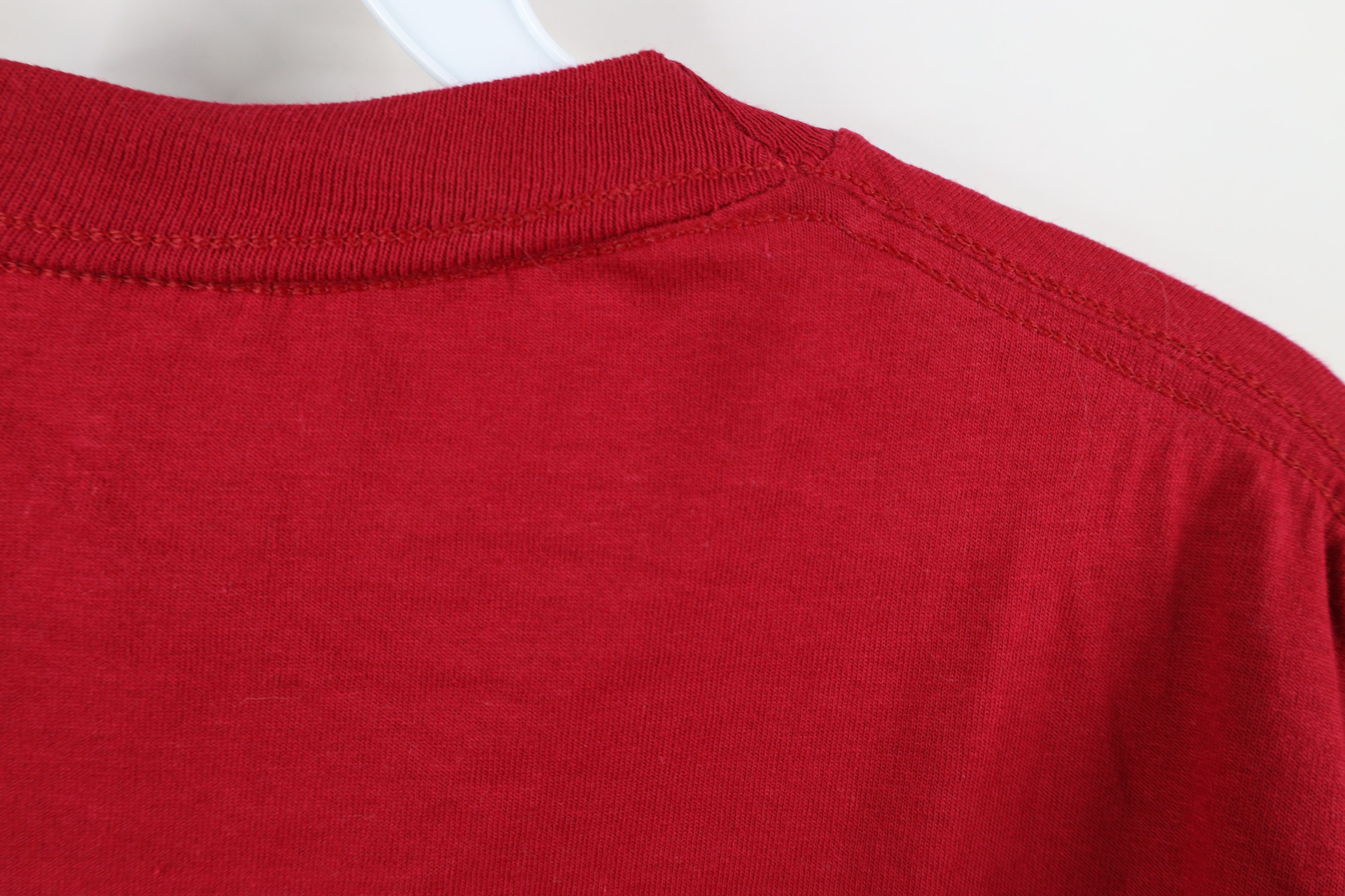 Vintage Vintage 90s Streetwear Heavyweight T-Shirt Red Cotton USA Size US M / EU 48-50 / 2 - 10 Thumbnail