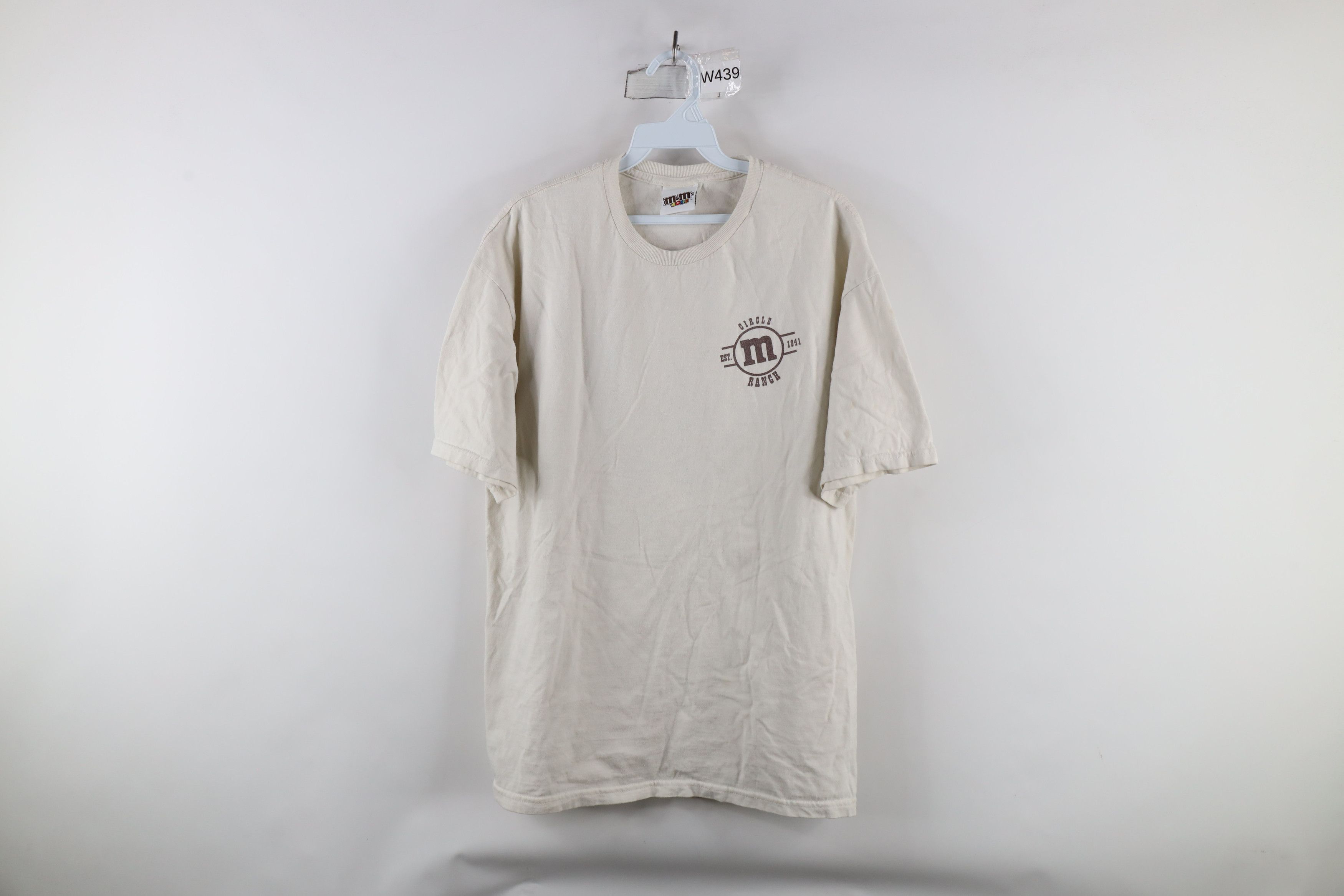 Vintage Vintage Y2K M&Ms World Western Circle Ranch Cowboy T-Shirt Size US L / EU 52-54 / 3 - 1 Thumbnail