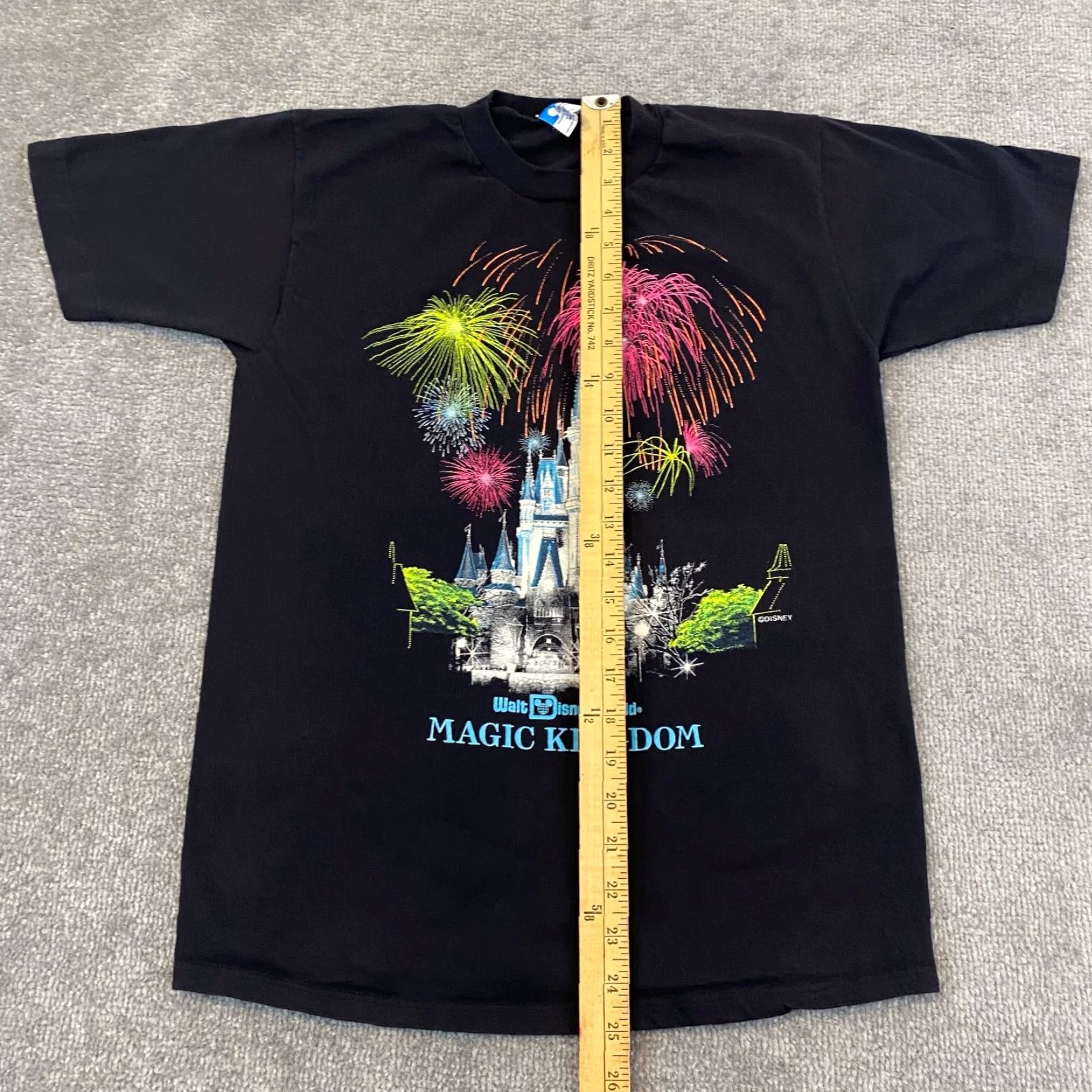 Disney VINTAGE DISNEY Magic Kingdom Shirt Medium Black Graphic Tee USA 90s Womens Size M / US 6-8 / IT 42-44 - 6 Thumbnail