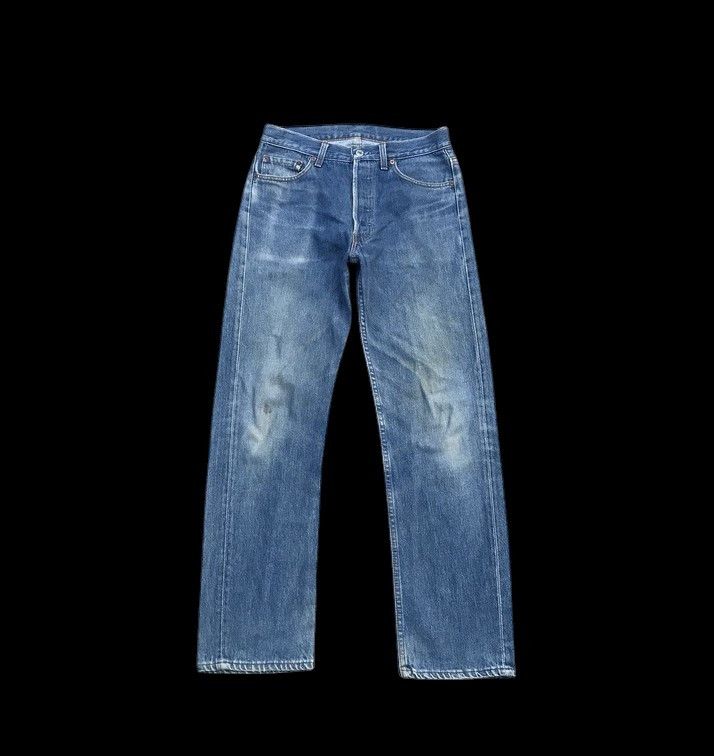Levi's Vintage Levis 501 lightwash dirty faded jean 90s usa W30x29 Size US 30 / EU 46 - 7 Thumbnail
