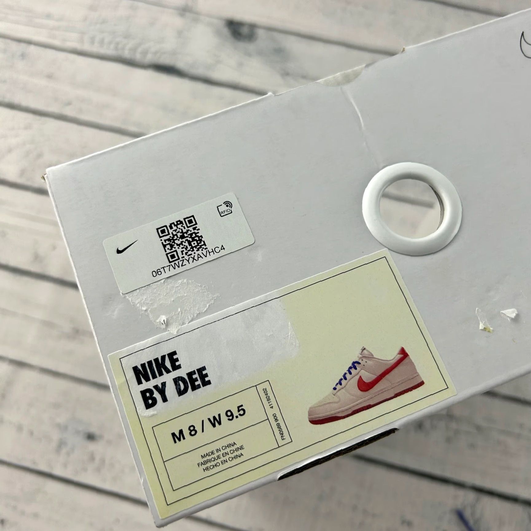 Nike VINTAGE Nike Dunk Low By You White Men’s Size 8 Women's 9.5 Nike Dunk Low By You White Men’s Size 8 Women's 9.5 FN0569-900 Size US 10 / IT 40 - 4 Thumbnail