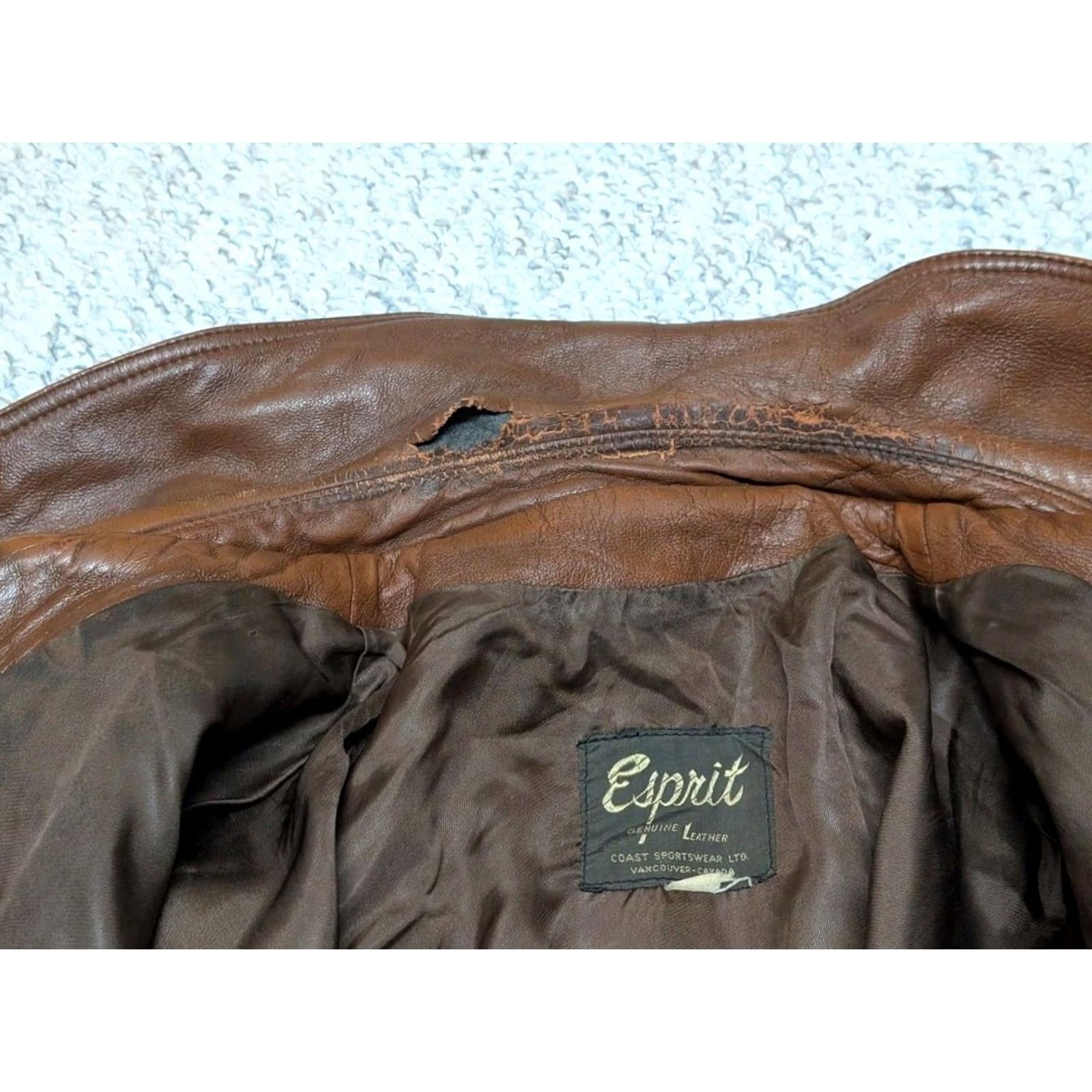 Esprit VINTAGE Buckskin brown leather coat BUCKSKIN 42 M East West Hippie Boho Mens Leather Coat West East West 1970s Size US M / EU 48-50 / 2 - 5 Thumbnail
