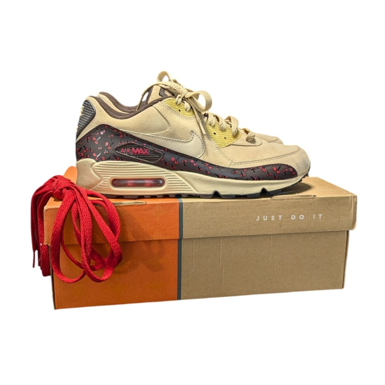 Nike 2006 Nike Air Max 90 Leather Sneakers Cherries 314455-221 Size US 9 / IT 39 - 4 Thumbnail