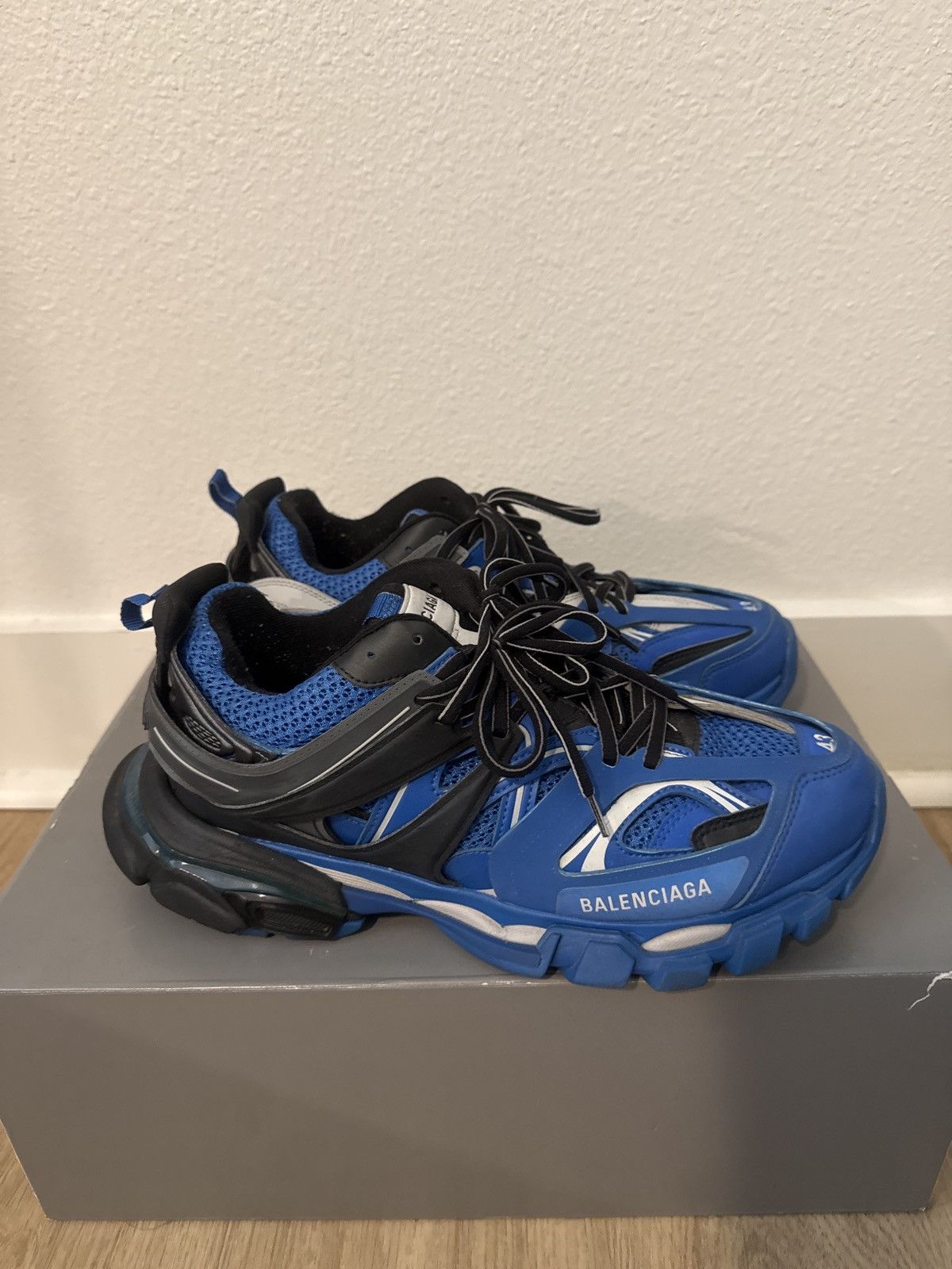 Balenciaga Balenciaga tracks Size US 10 / EU 43 - 3 Thumbnail