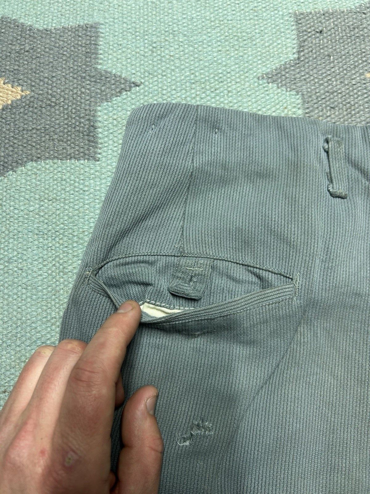 Vintage Vintage 40s rayon drop loop pants pleated slacks pique 31x29 Size US 31 - 14 Thumbnail