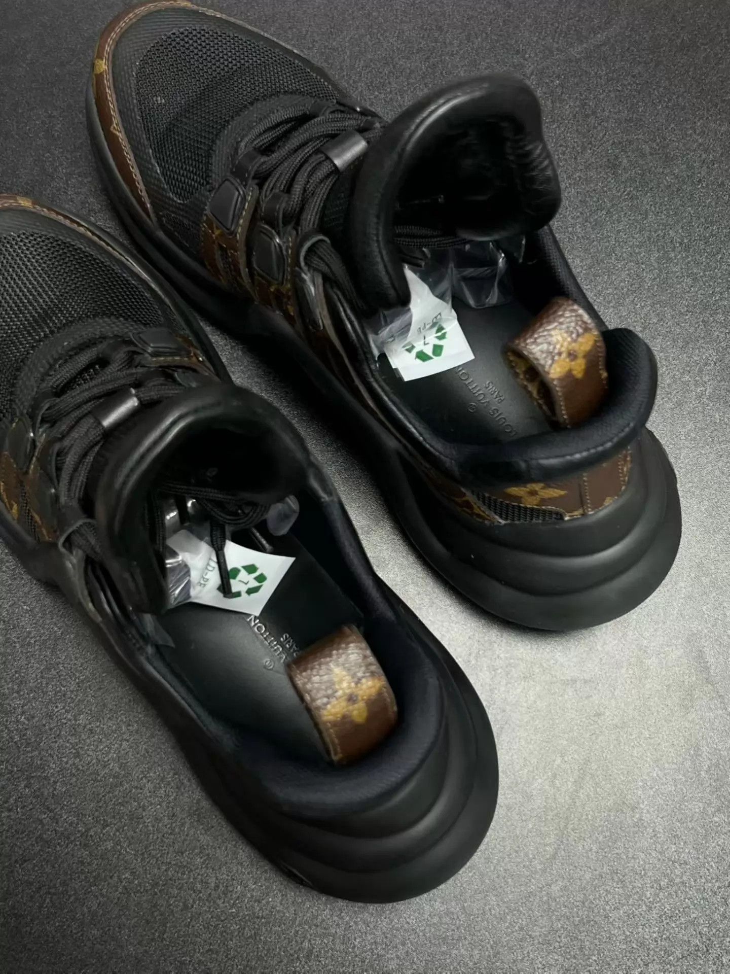 Louis Vuitton LV Archlight Black Monogram 37 (Worn Little, Near Mint) Size US 6.5 / IT 36.5 - 4 Thumbnail