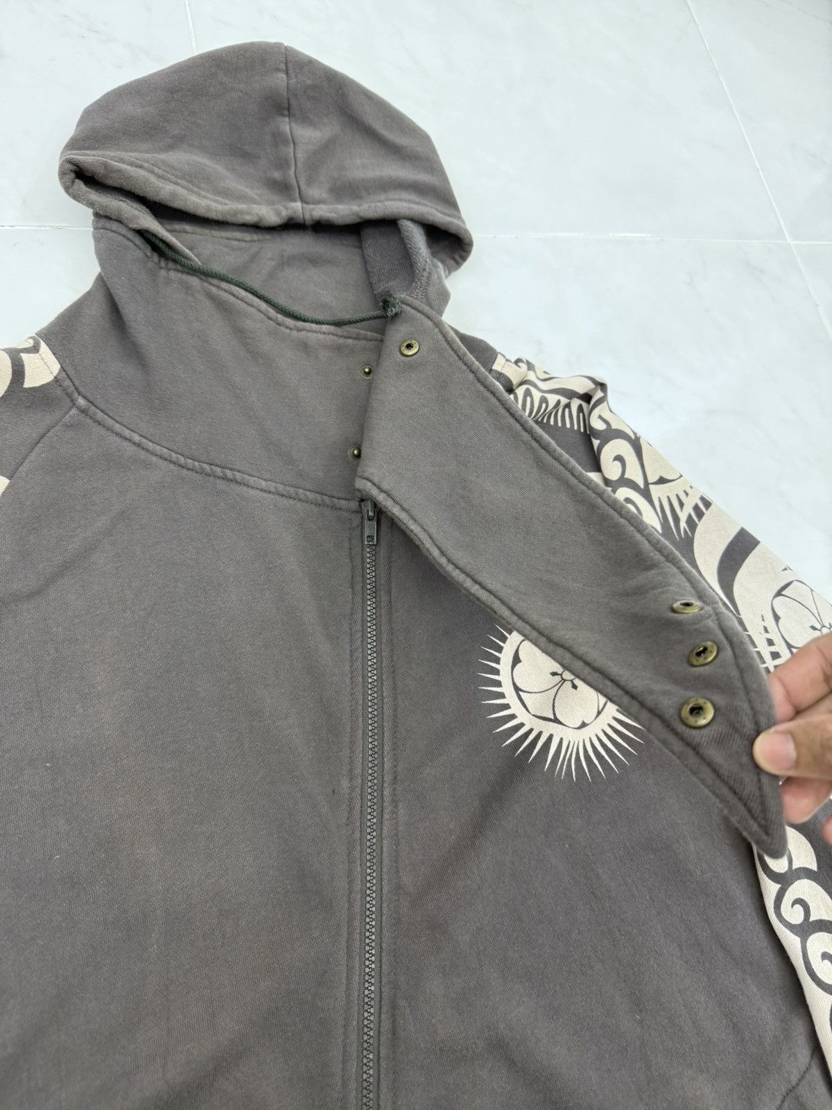 Japanese Brand Vtg Japanese Oriental Fullprint Asymmetrical Ninja Hoodie Size US L / EU 52-54 / 3 - 5 Thumbnail