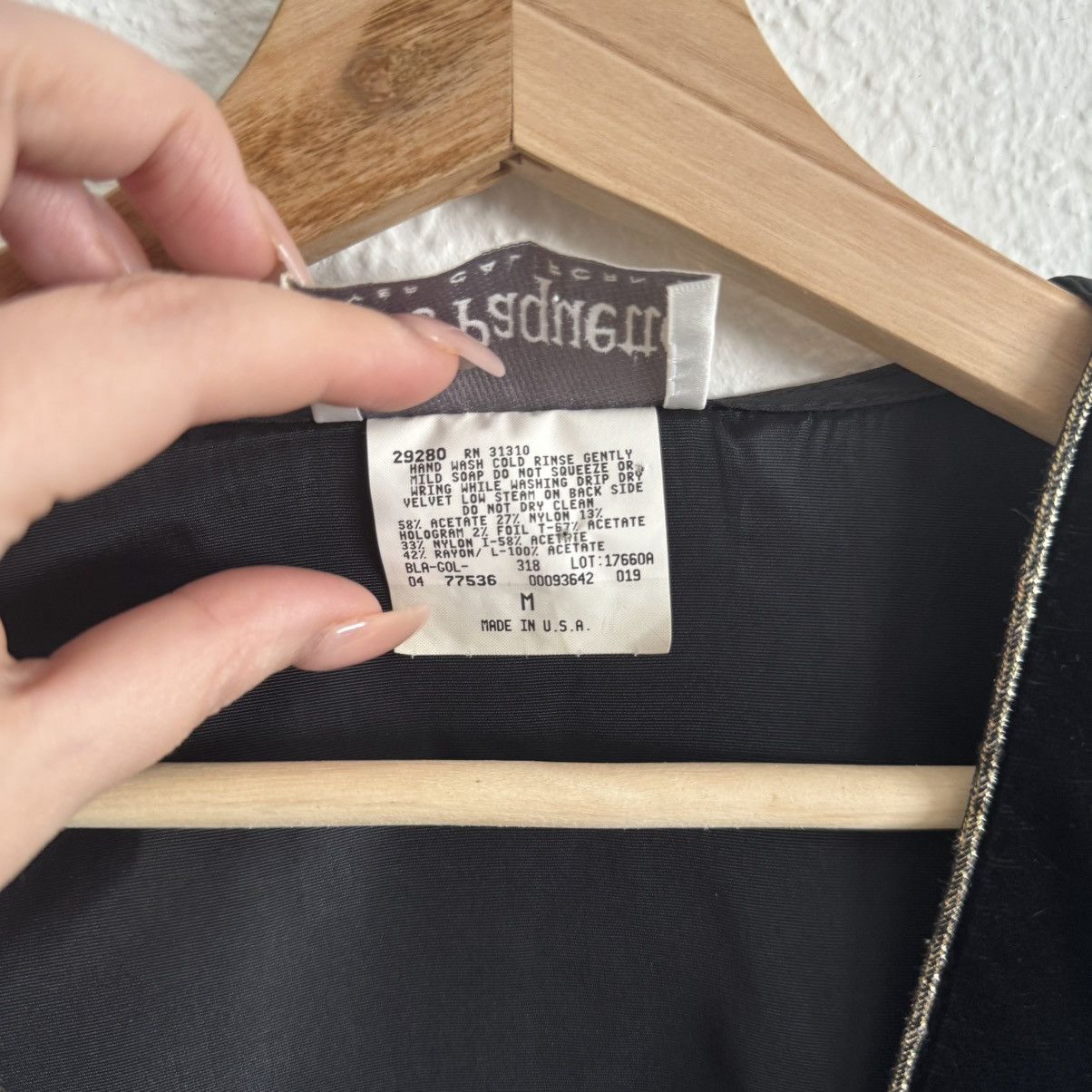 Vintage TRÈS PAQUETTE Vintage Black White Velvet Button Up Blouse Size M / US 6-8 / IT 42-44 - 11 Thumbnail