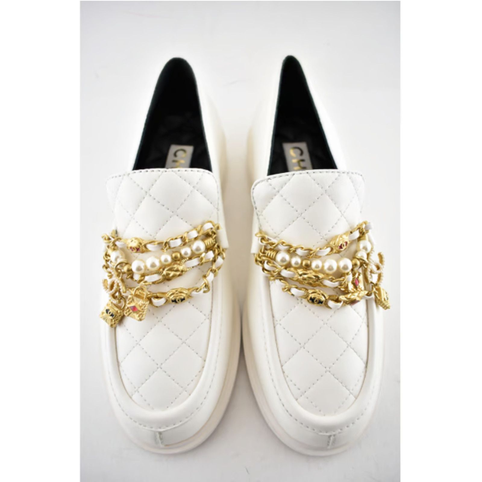 Chanel Chanel Quilted Charms CC Logo Mule Slip On Flat Loafer 37 Size US 7 / IT 37 - 6 Thumbnail