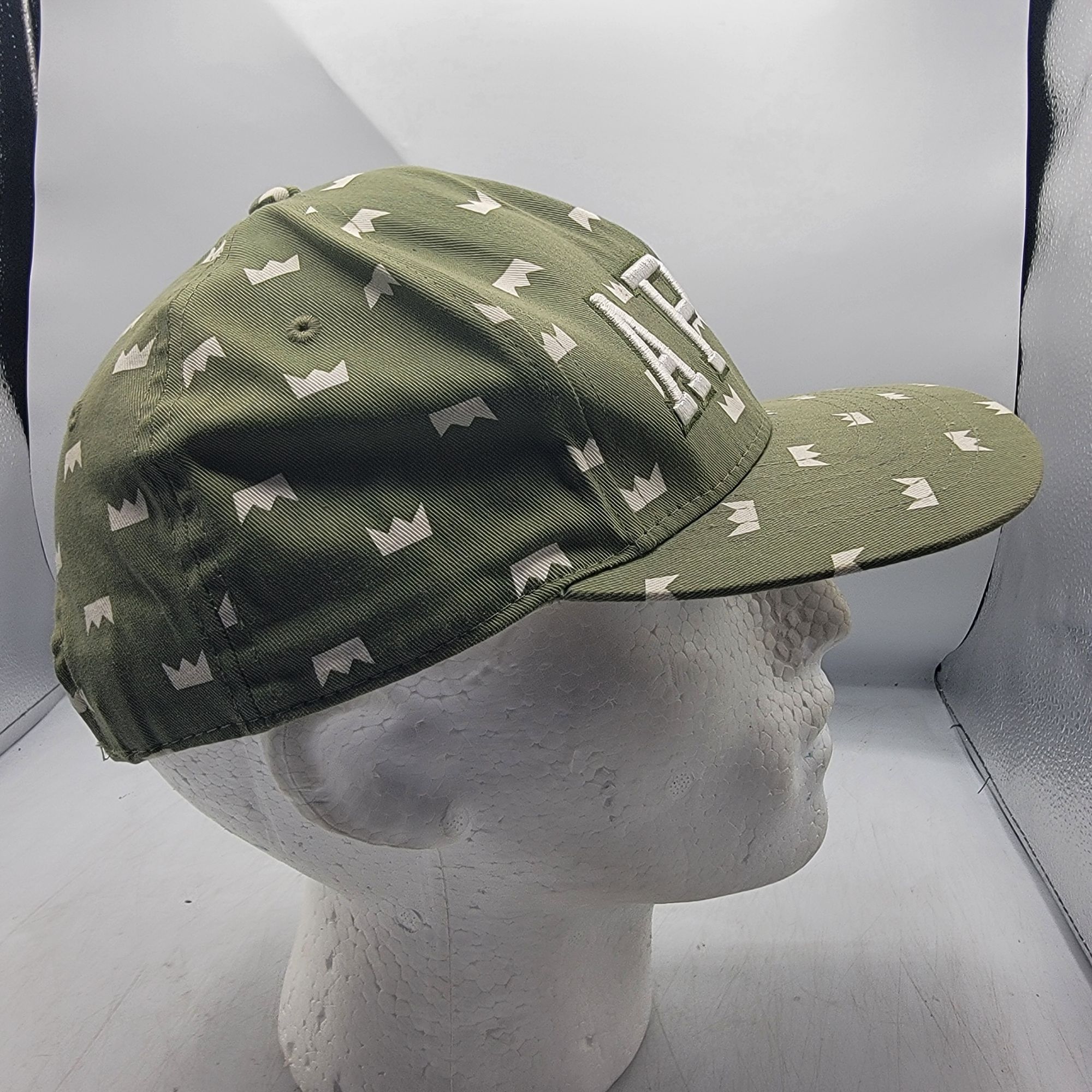 Apex Apex Green Adults Snapback Hat With White Crown Print Casual Size ONE SIZE - 4 Thumbnail
